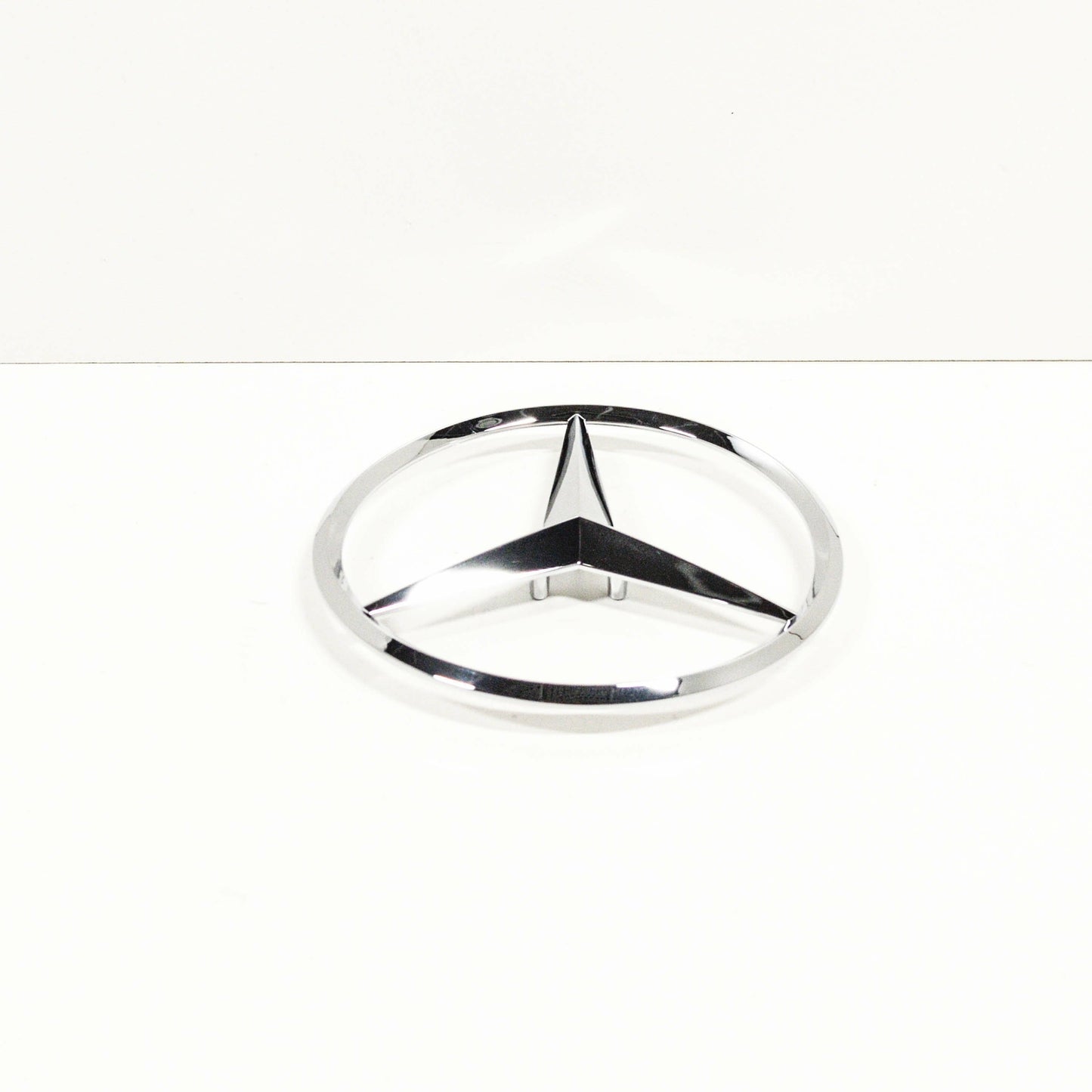 NEW MERCEDES-BENZ ML-CLASS W164 TRUNK BOOT LID BADGE EMBLEM A1648170016 ORIGINAL