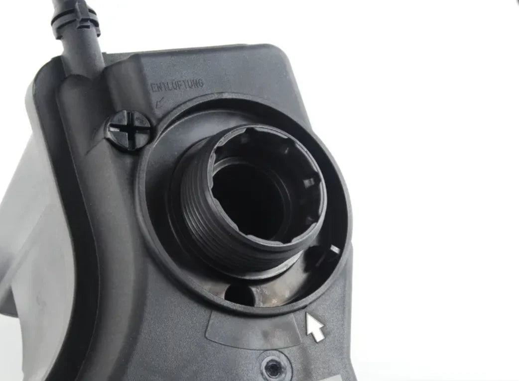 NEW BMW 3 E90 COOLANT EXPANSION TANK 17138570079 8570079 ORIGINAL