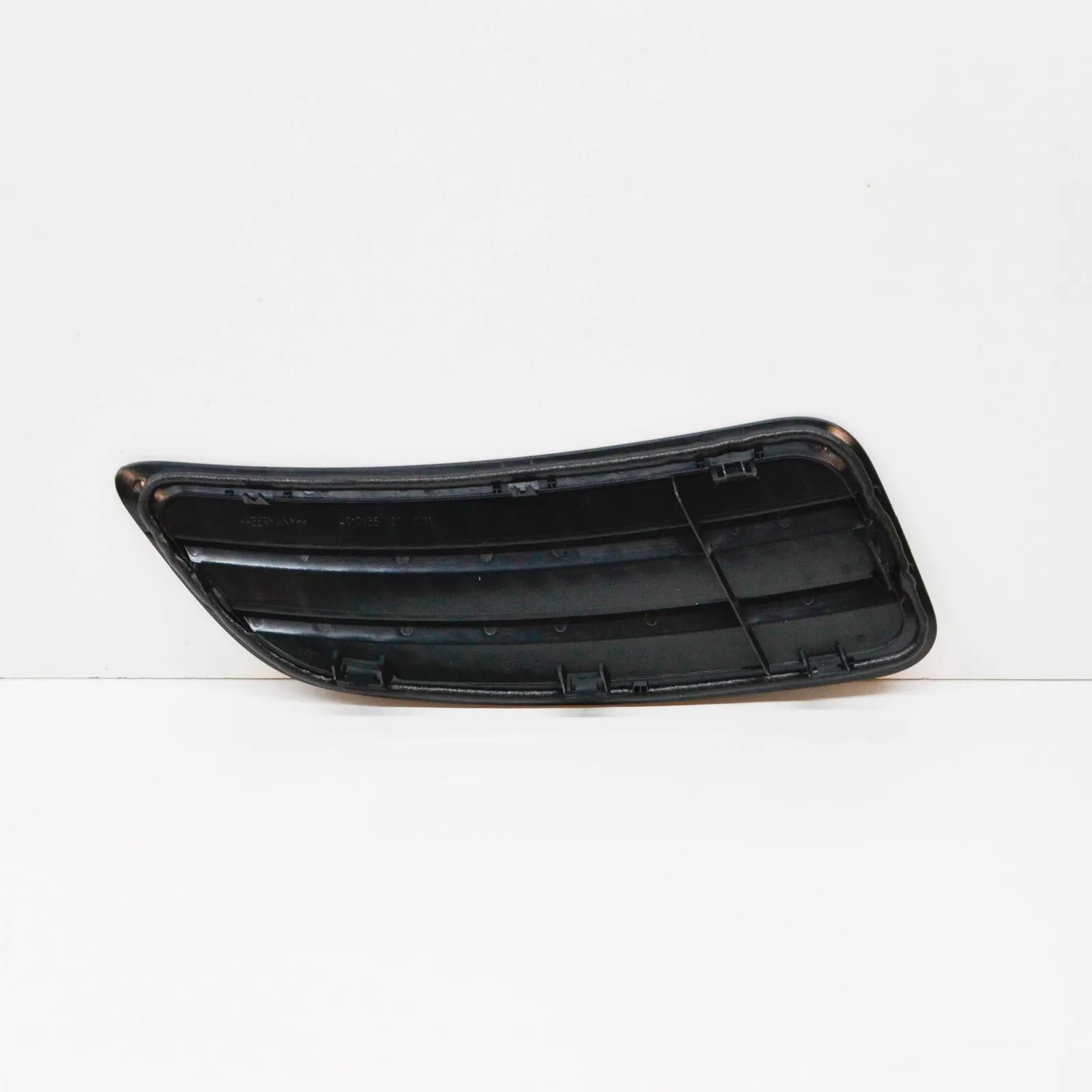 NEW MB SPRINTER W907 ENGINE HOOD LEFT GRILLE RHD A91083607009051