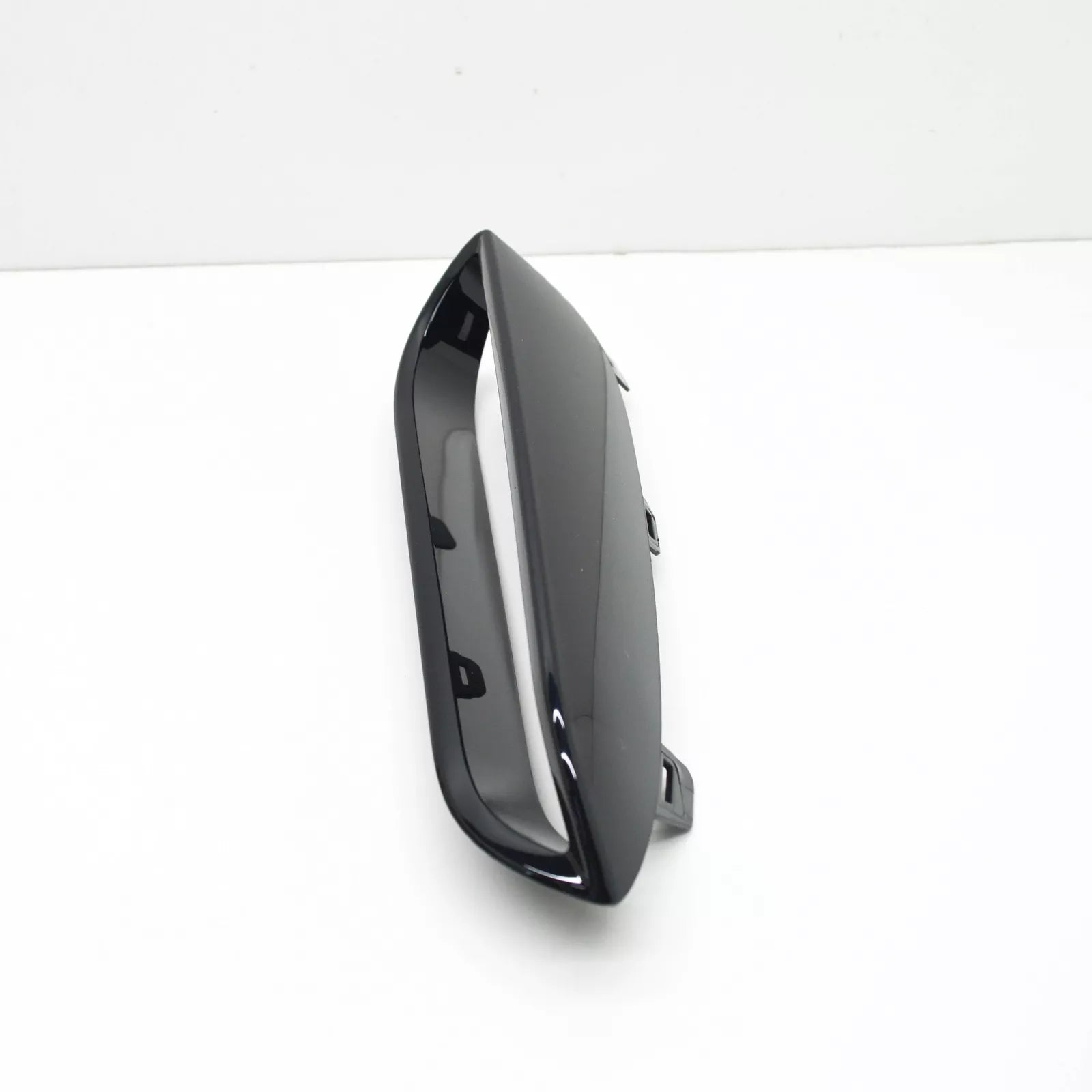 NEW BMW 1 F40 M FRONT RIGHT SIDE GRILLE TRIM 51118075626 ORIGINAL