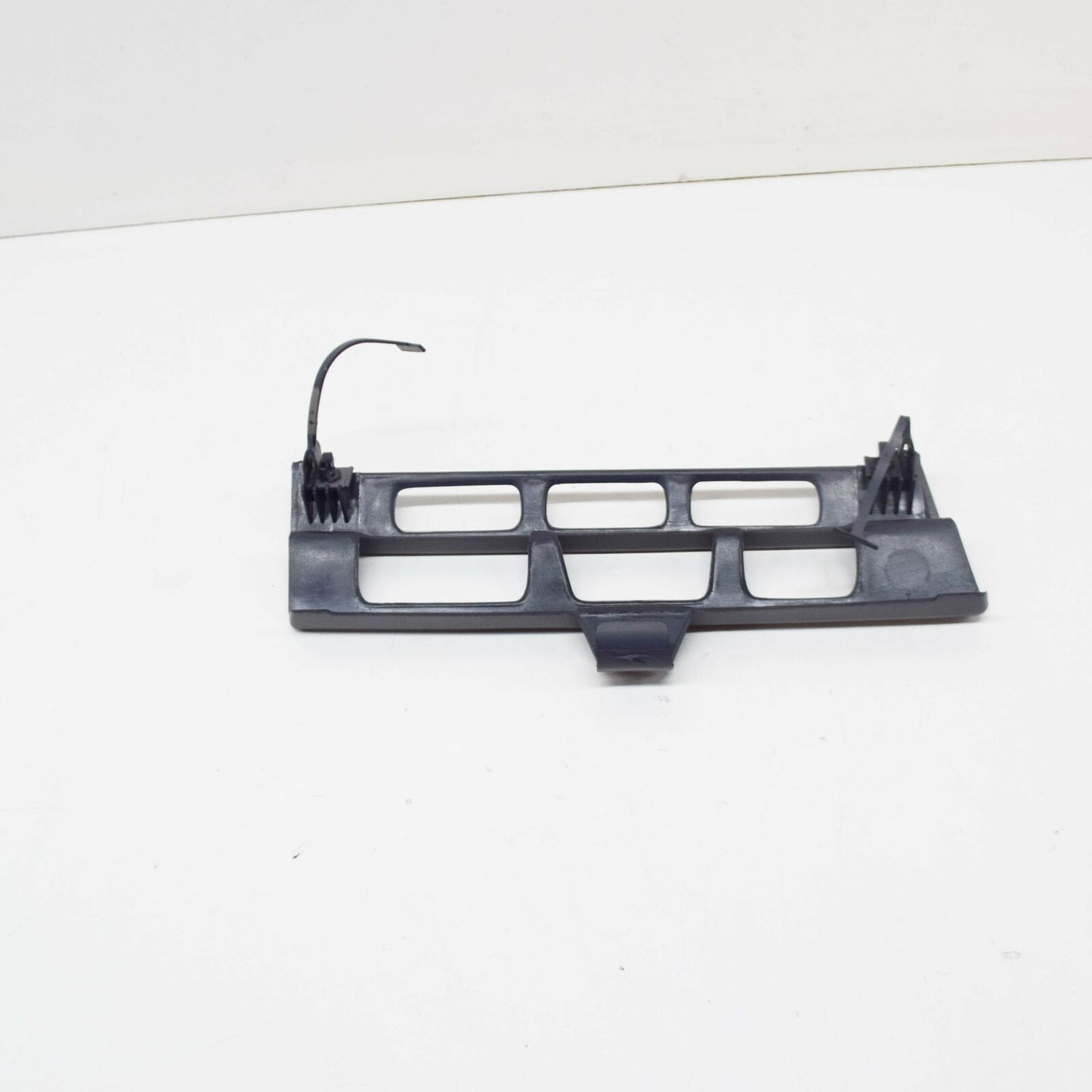 NEW MERCEDES-BENZ E W124 FRONT BUMPER TOW HOOK FLAP A1248800105 ORIGINAL