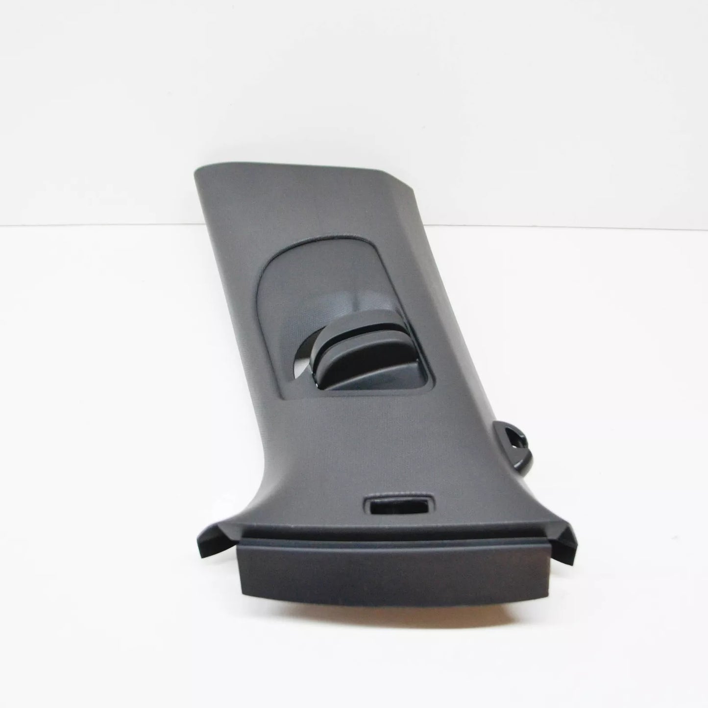 NEW VW GOLF VII 5G MK7 LEFT SIDE UPPER B PILLAR TRIM 5GM867243E82V