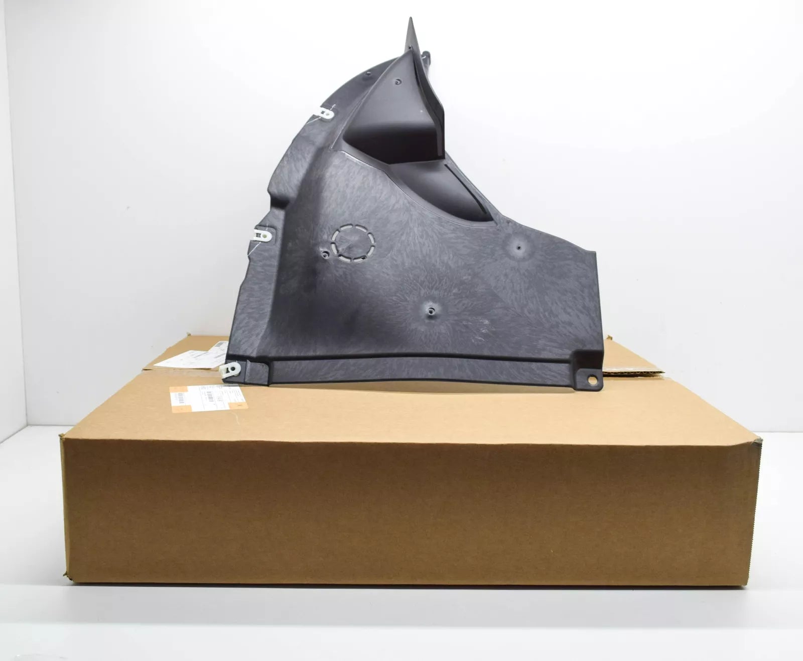 NEW BMW X3 G01 FRONT LEFT WHEEL ARCH TRIM BOTTOM 51719854881