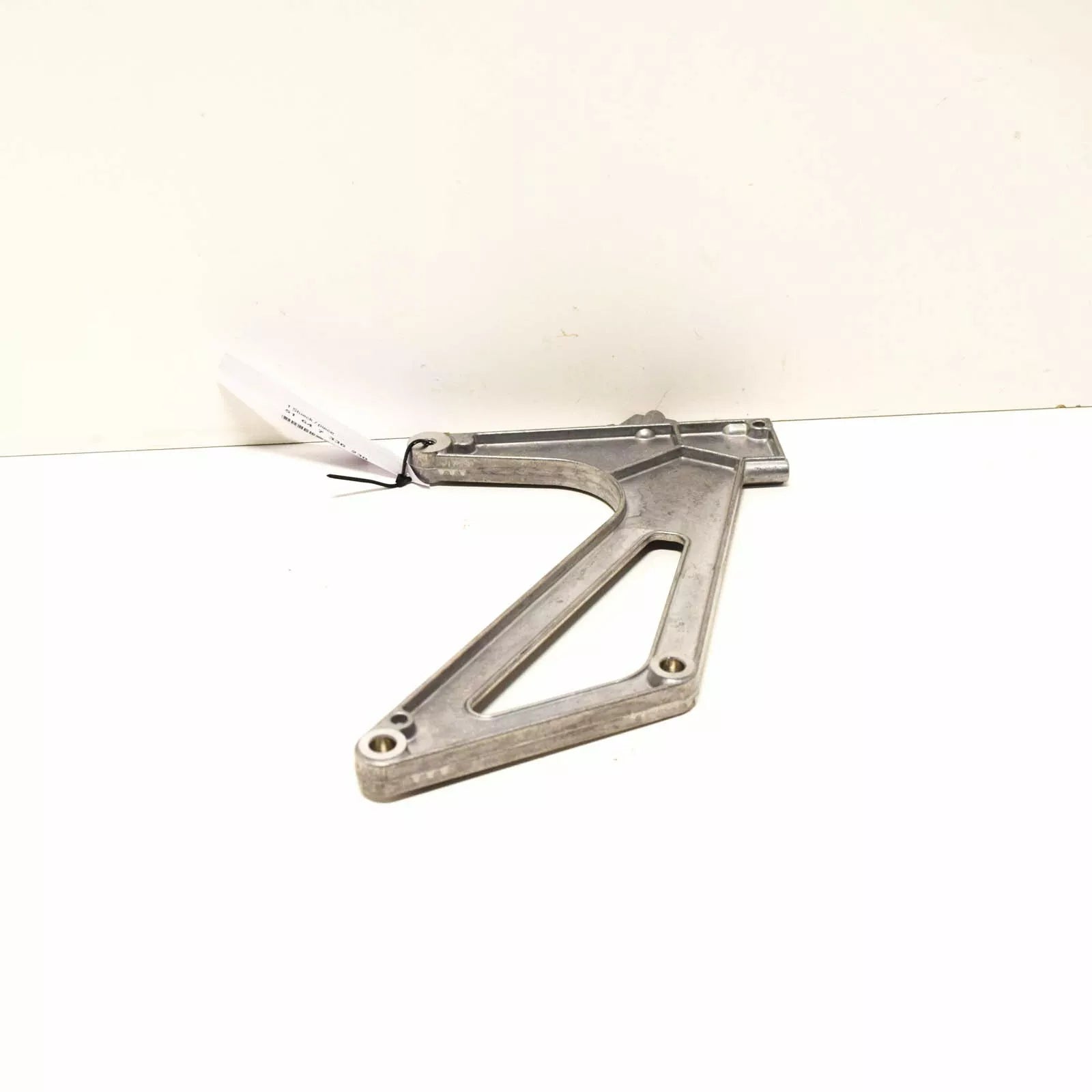 NEW BMW I8 I12 FRONT RADIATOR SUPPORT PANEL BRACKET 51647336230 ORIGINAL