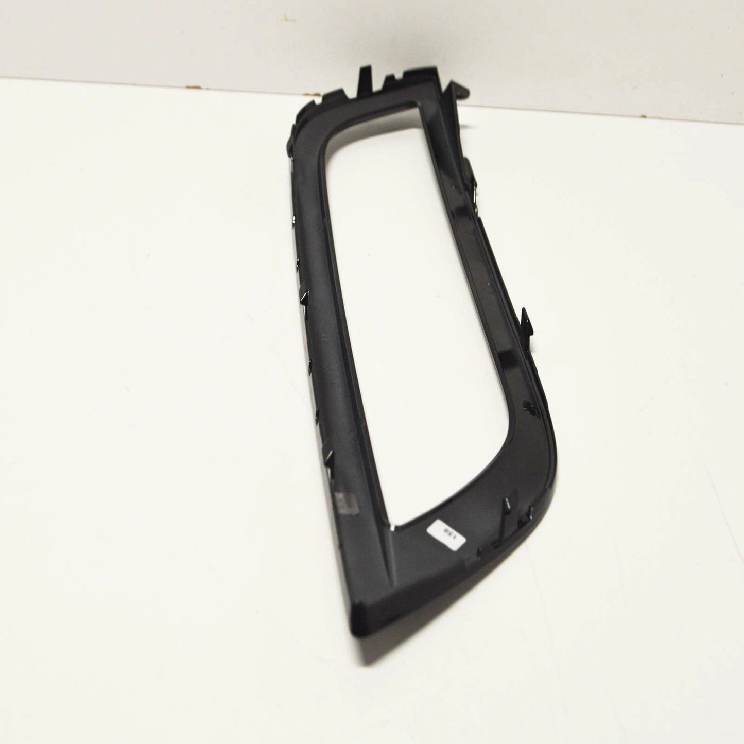 NEW VW PASSAT B7 R-LINE FRONT BUMPER RIGHT TRIM 3AA853212B041