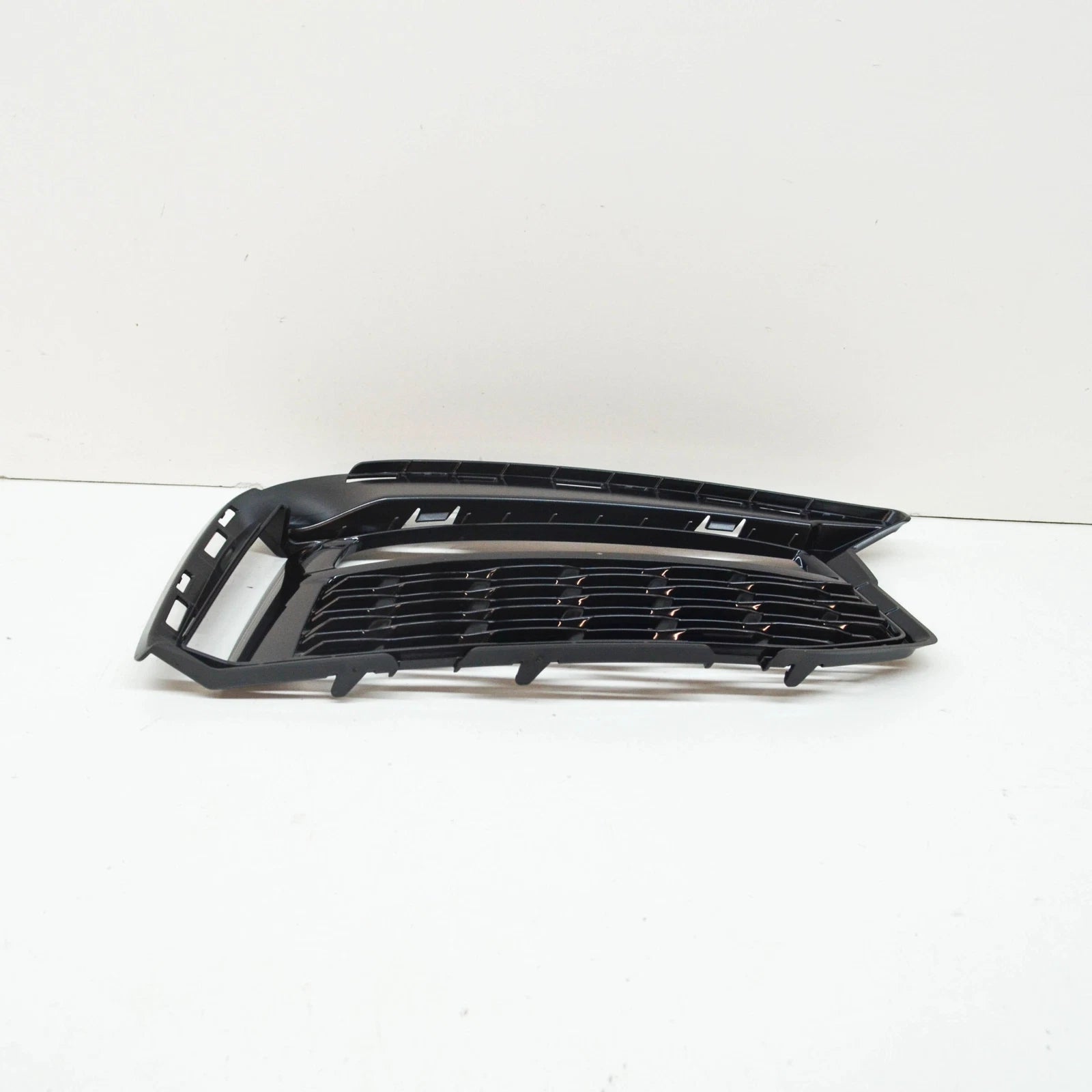 NEW BMW 5 G30 M FRONT BUMPER RIGHT OPEN AIR INTAKE GRILLE 51118064964 ORIGINAL