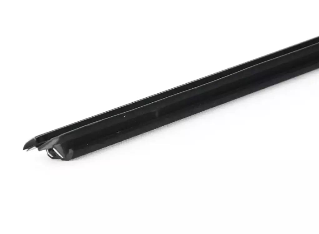 NEW BMW 2 F23 FRONT LEFT DOOR OUTSIDE CHANNEL SEALING 7284565 51337284565