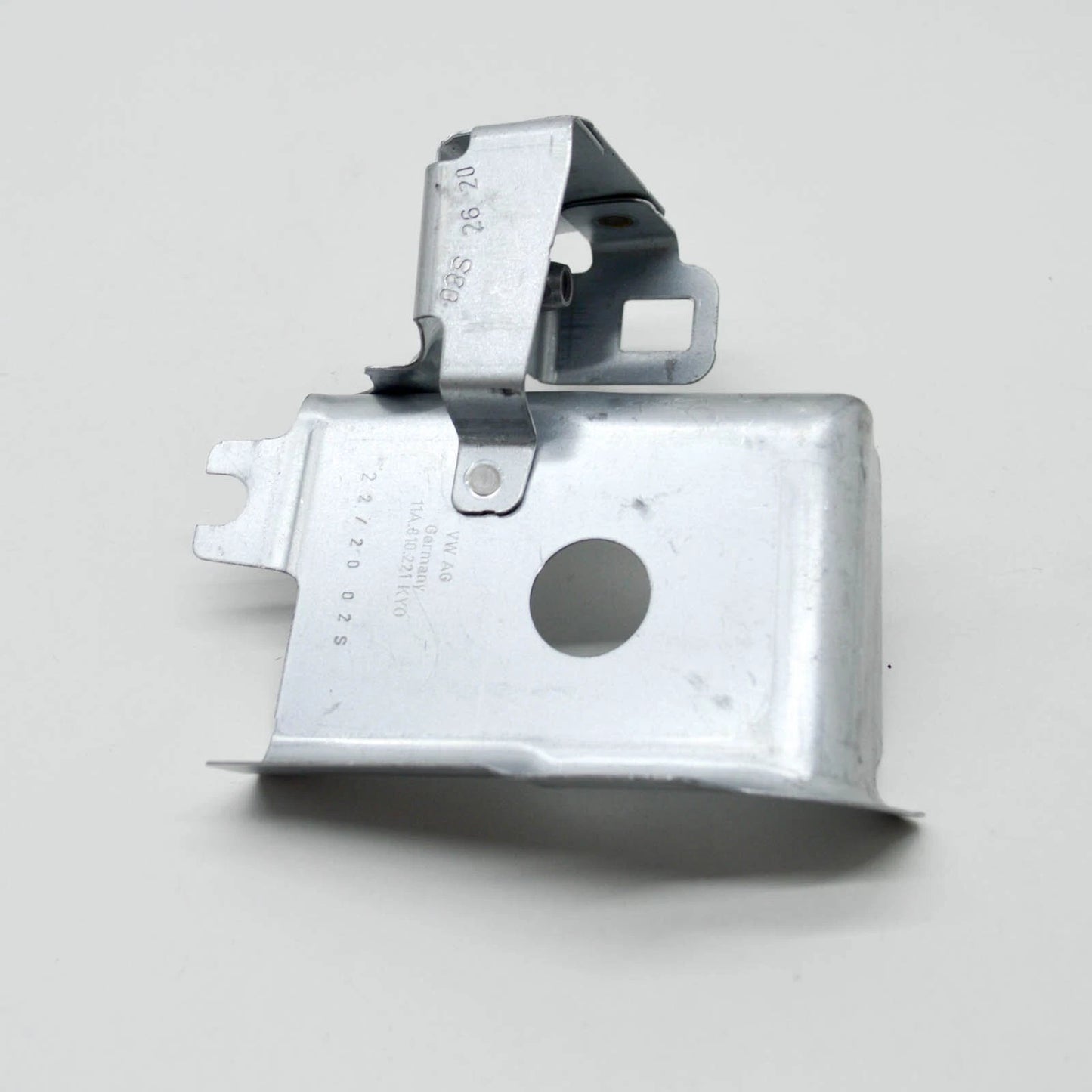 NEW VOLKSWAGEN ID.4 E21 FRONT LEFT FENDER WING HOLDER 11A810333 ORIGINAL