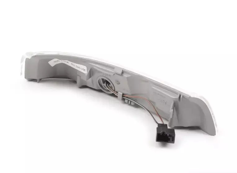 NEW VW PHAETON 3D FRONT RIGHT TURN LIGHT 3D0949102A ORIGINAL