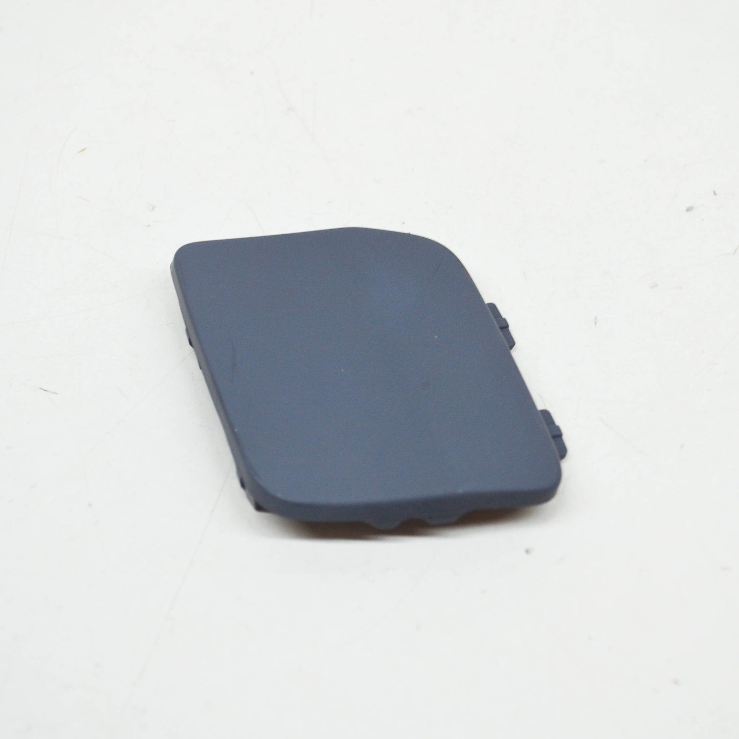 new bmw 1 e82 rear bumper tow hook eye cover 51127208599 2010 original