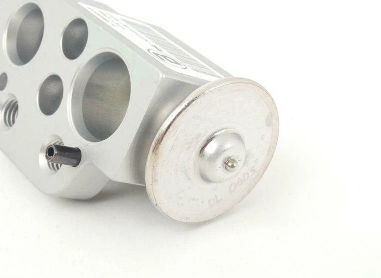 NEW AUDI A4 B8 A/C EXPANSION VALVE 8K0820679B ORIGINAL