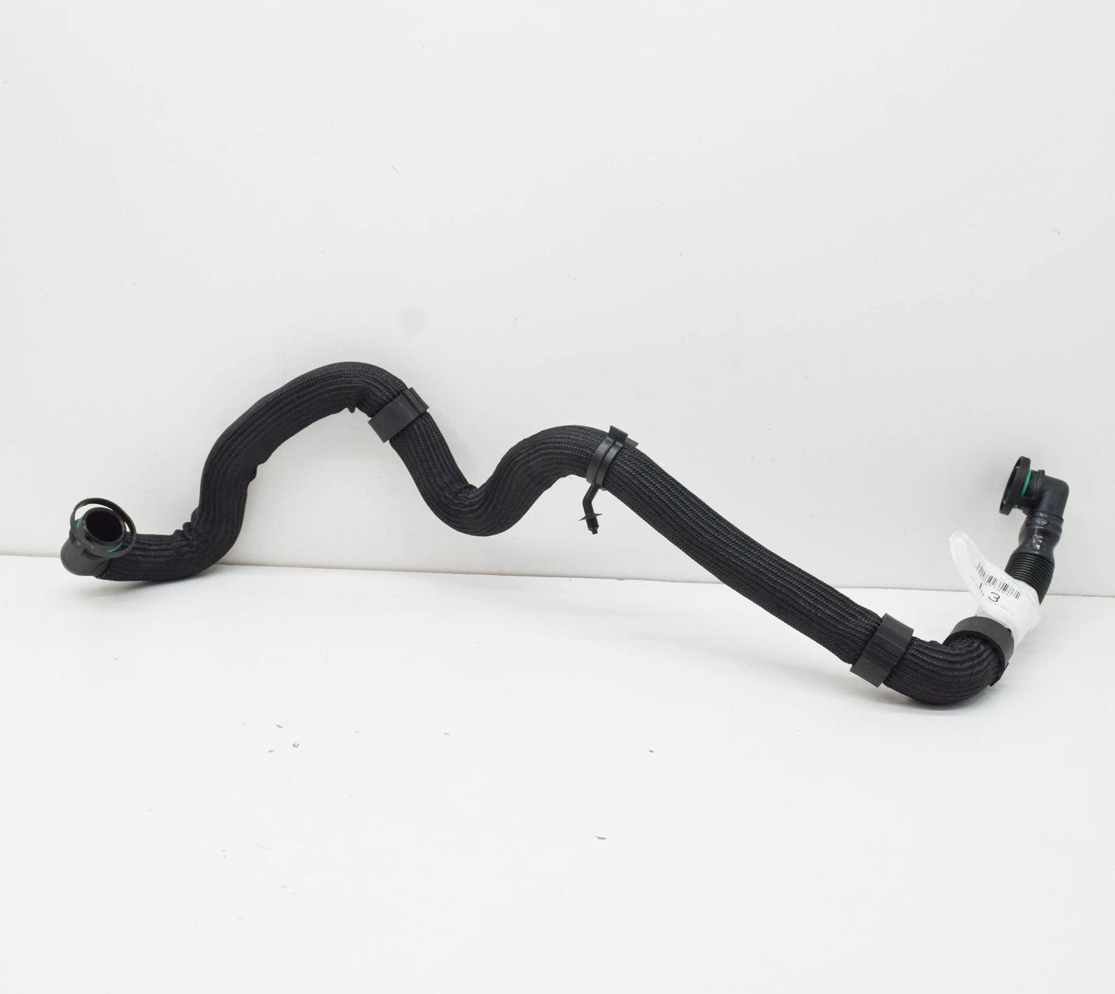 NEW AUDI Q3 F3 ENGINE VACUUM HOSE 83A131149A ORIGINAL