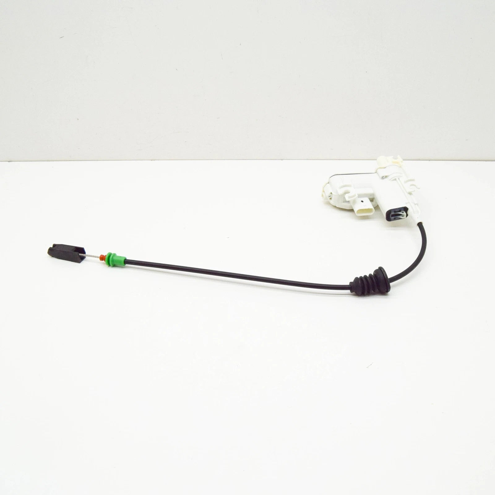 NEW MERCEDES-BENZ E W213 FRONT LEFT DOOR CLOSING ASSIST A2137600300 ORIGINAL