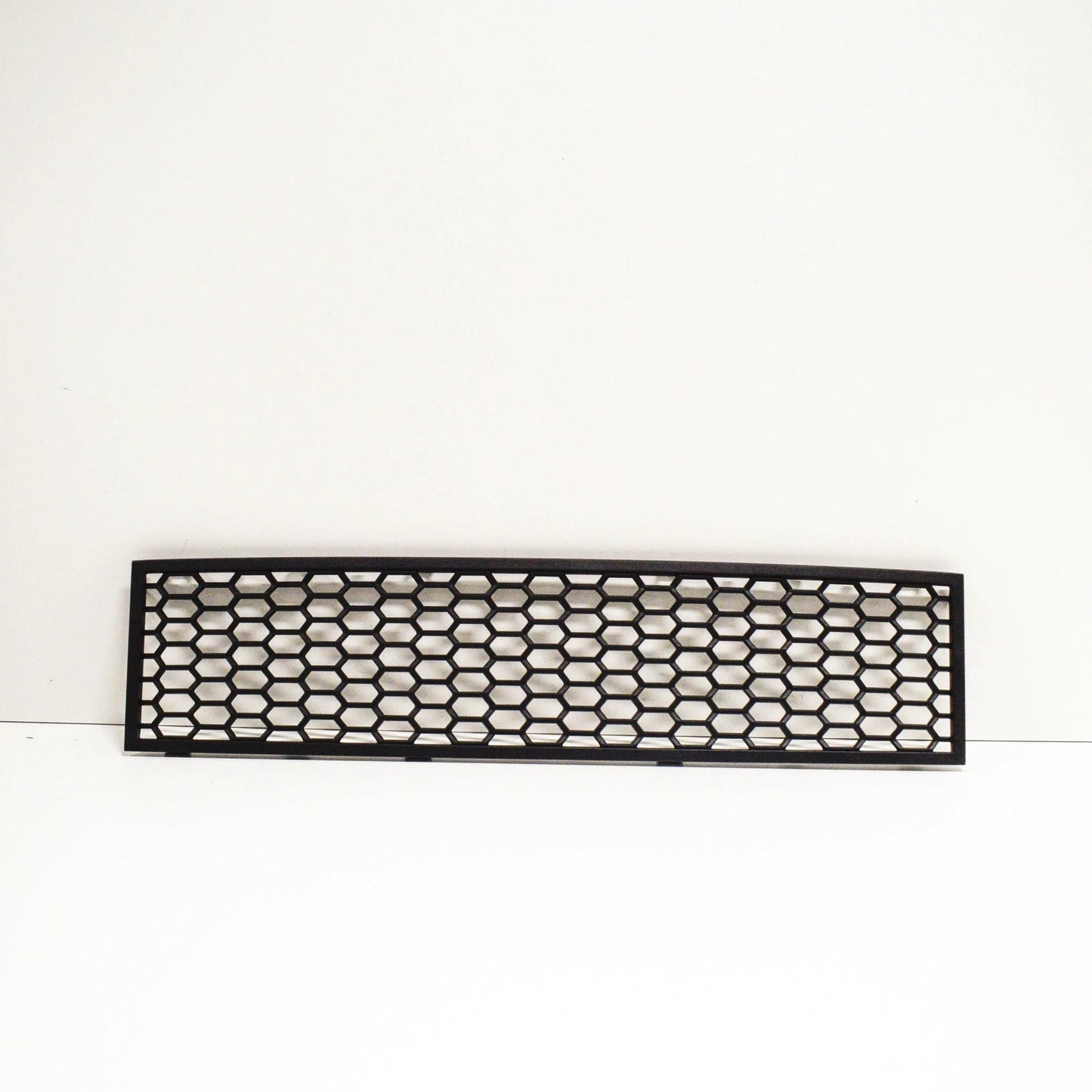 NEW BMW 5 GT F07 FRONT M SPORT BUMPER CENTER GRILLE 51118050020 2015 ORIGINAL