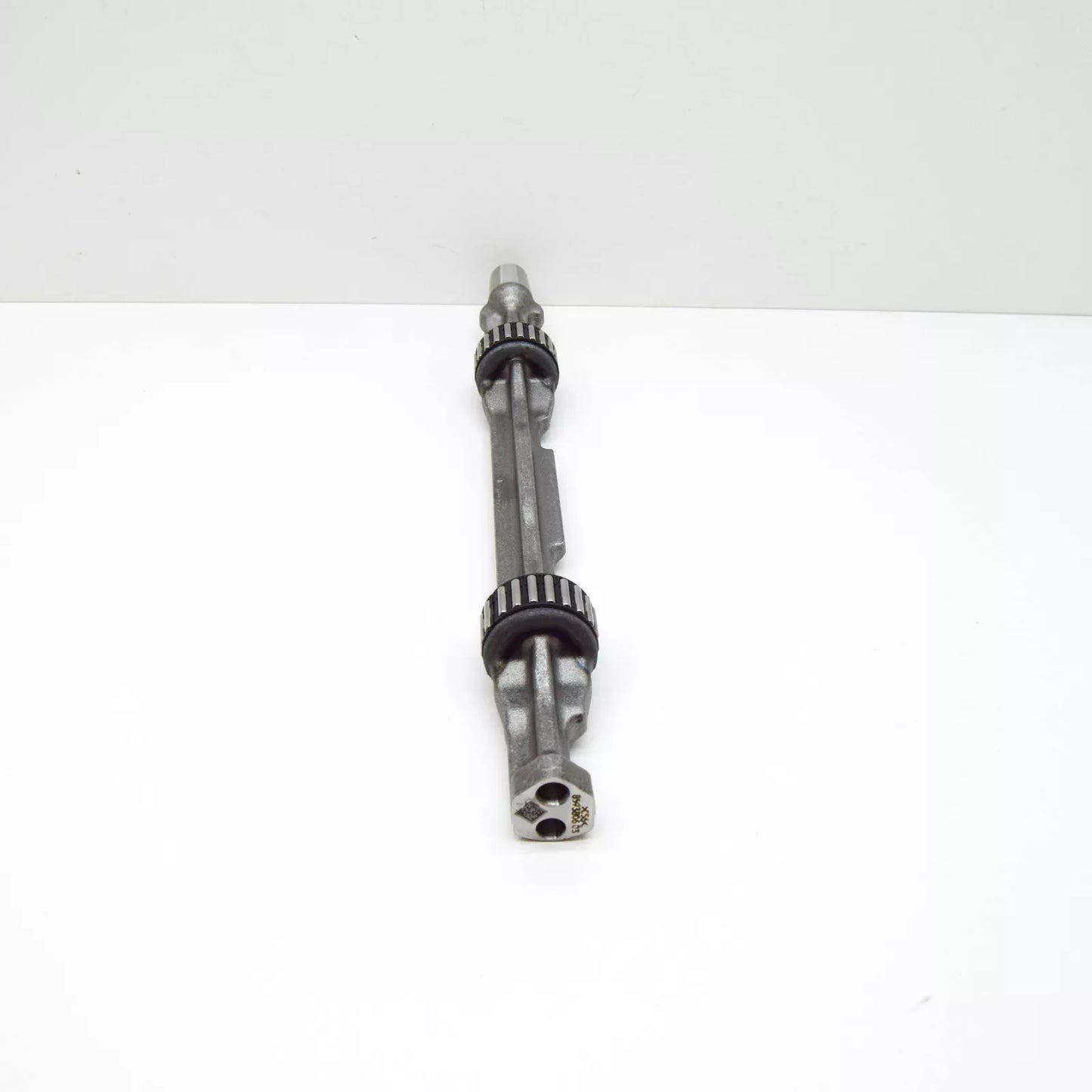 NEW BMW 5 G30 ENGINE COMPENSATING SHAFT 11278593806 8593806 ORIGINAL