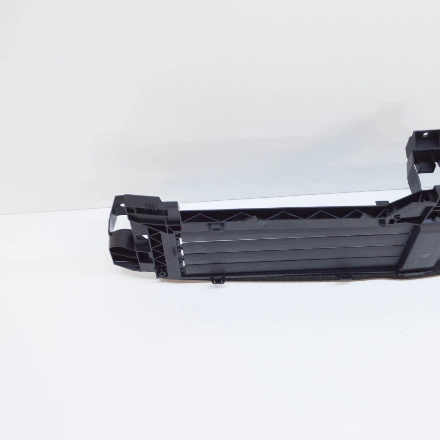 NEW MB CLA C118 FRONT UPPER AIR DUCT AIR REGULATION SYSTEM A1775007900 ORIGINAL