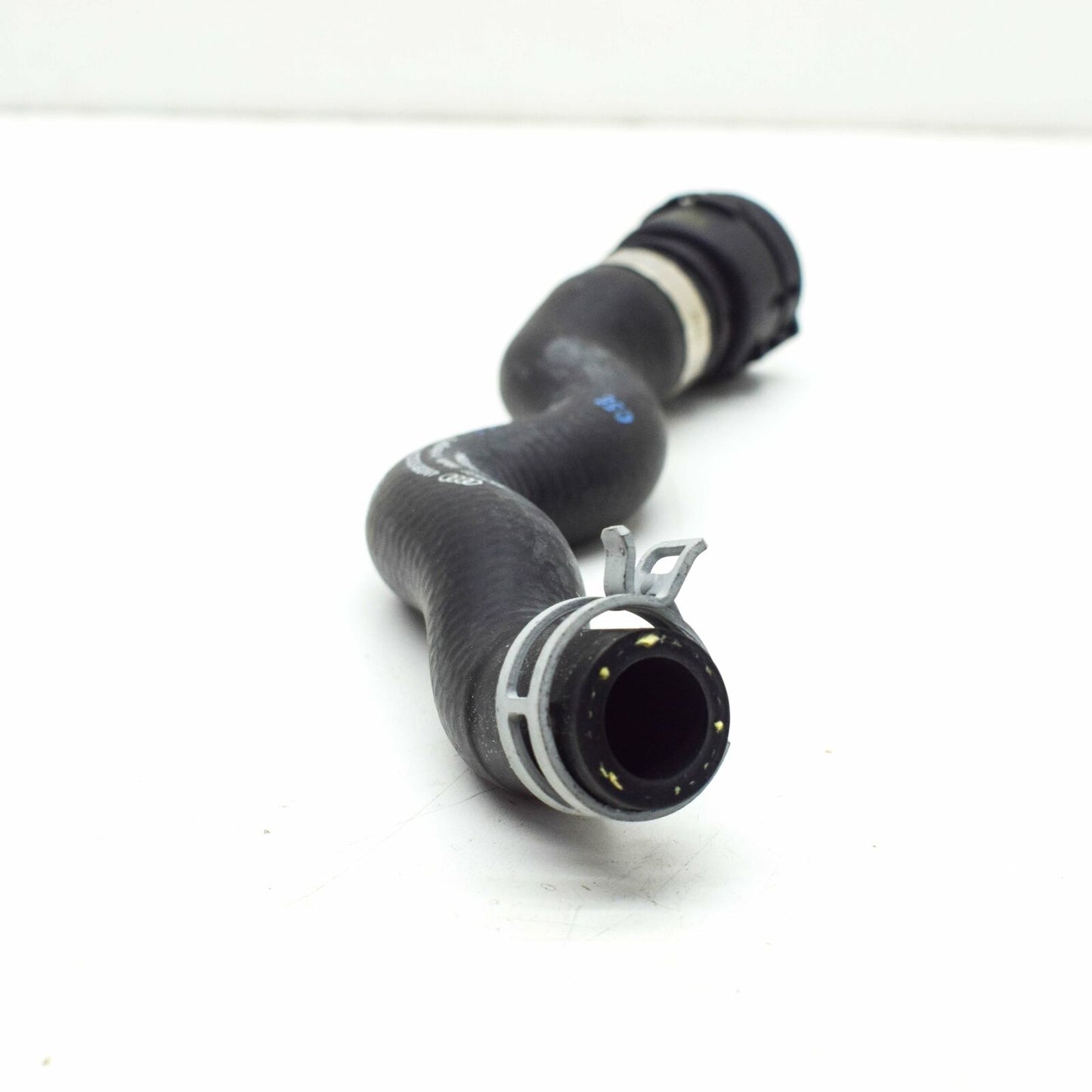NEW AUDI Q7 4M ENGINE COOLING HOSE PIPE 4M0819332D ORIGINAL