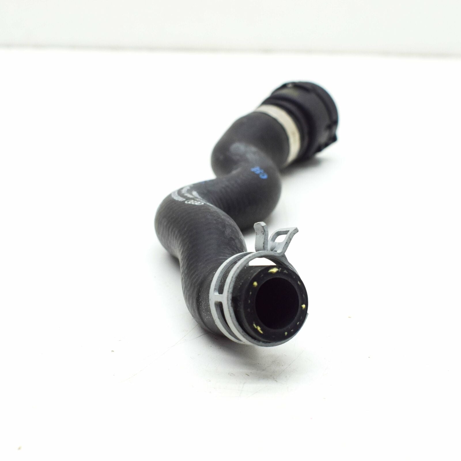 NEW AUDI Q7 4M ENGINE COOLING HOSE PIPE 4M0819332D ORIGINAL
