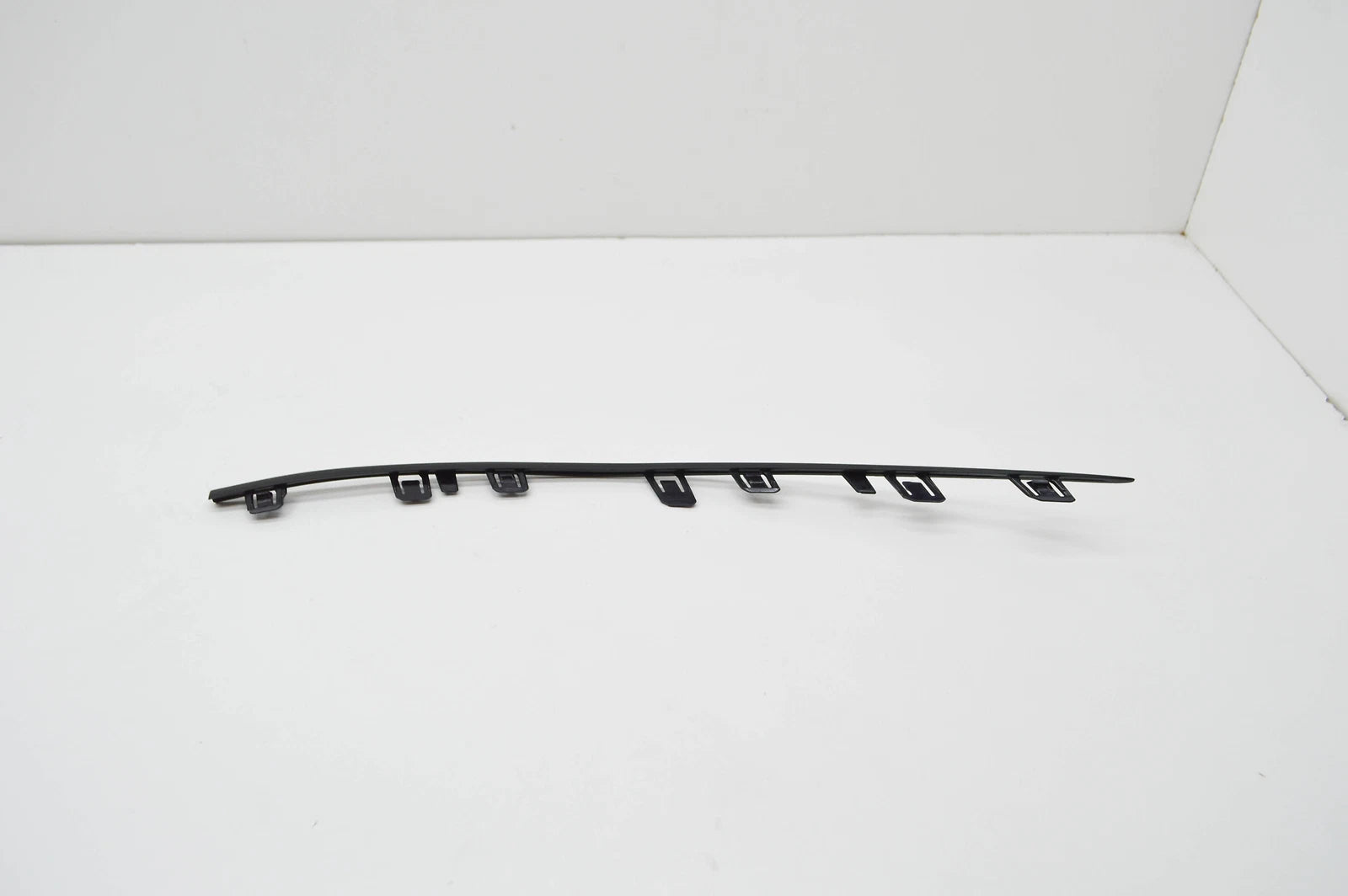 NEW MERCEDES-BENZ C W206 AMG FRONT BUMPER RIGHT LOWER TRIM A2068854402 ORIGINAL