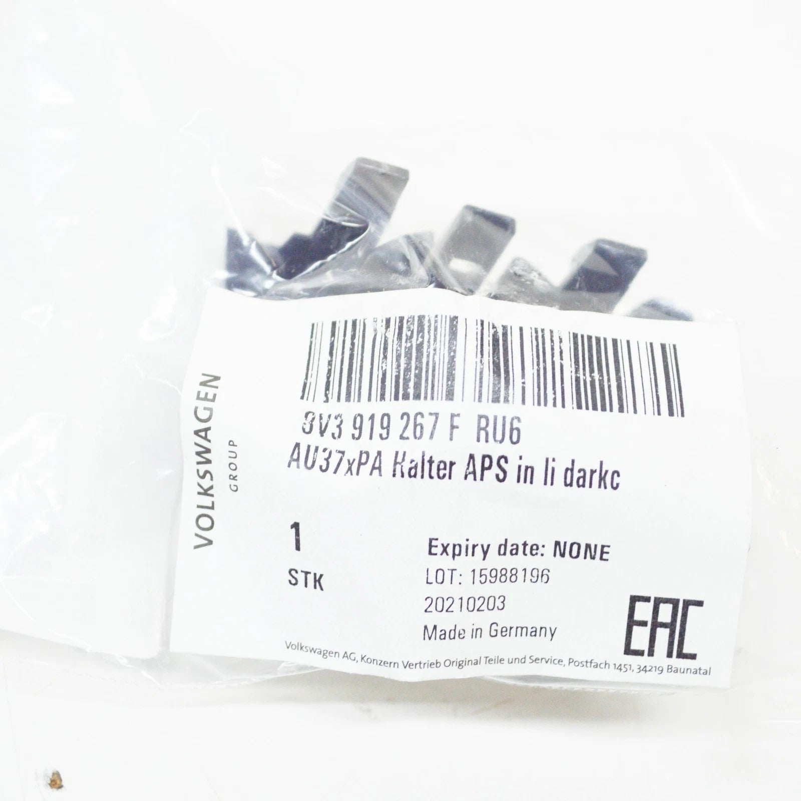 NEW AUDI A3 8V RADIATOR GRILLE LEFT PDC SENSOR SUPPORT 8V3919267FRU6