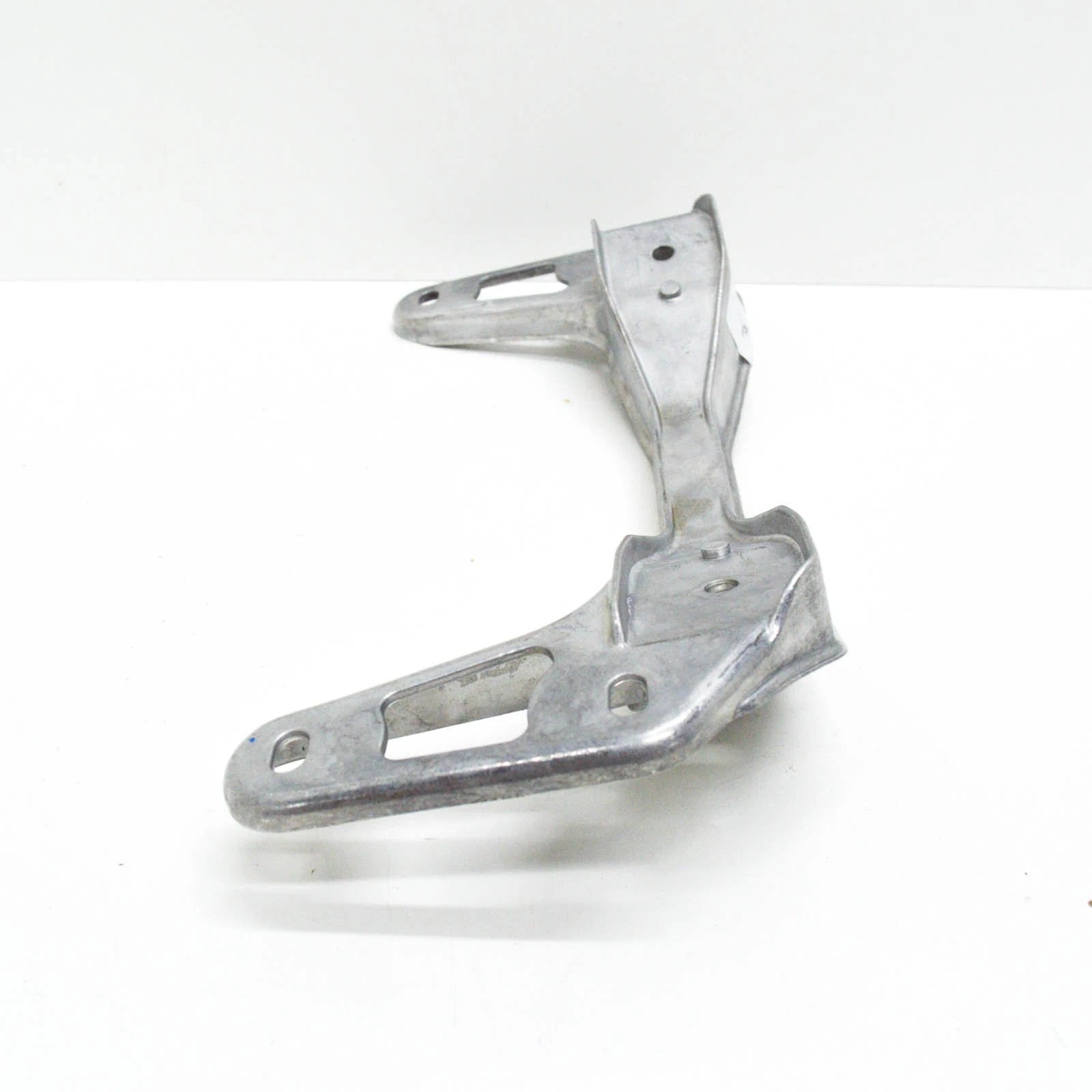 NEW BMW 3 E30 GEARBOX SUSPENSION CROSS MEMBER 23712225261 2225261 ORIGINAL