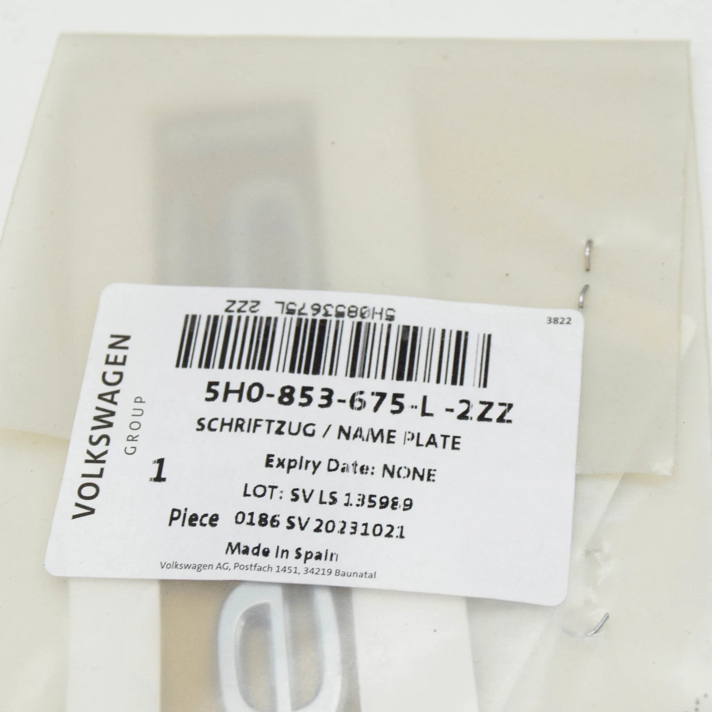NEW VW GOLF MK8 REAR 'ETSI' EMBLEM BADGE INSCRIPTION 5H0853675L2ZZ ORIGINAL