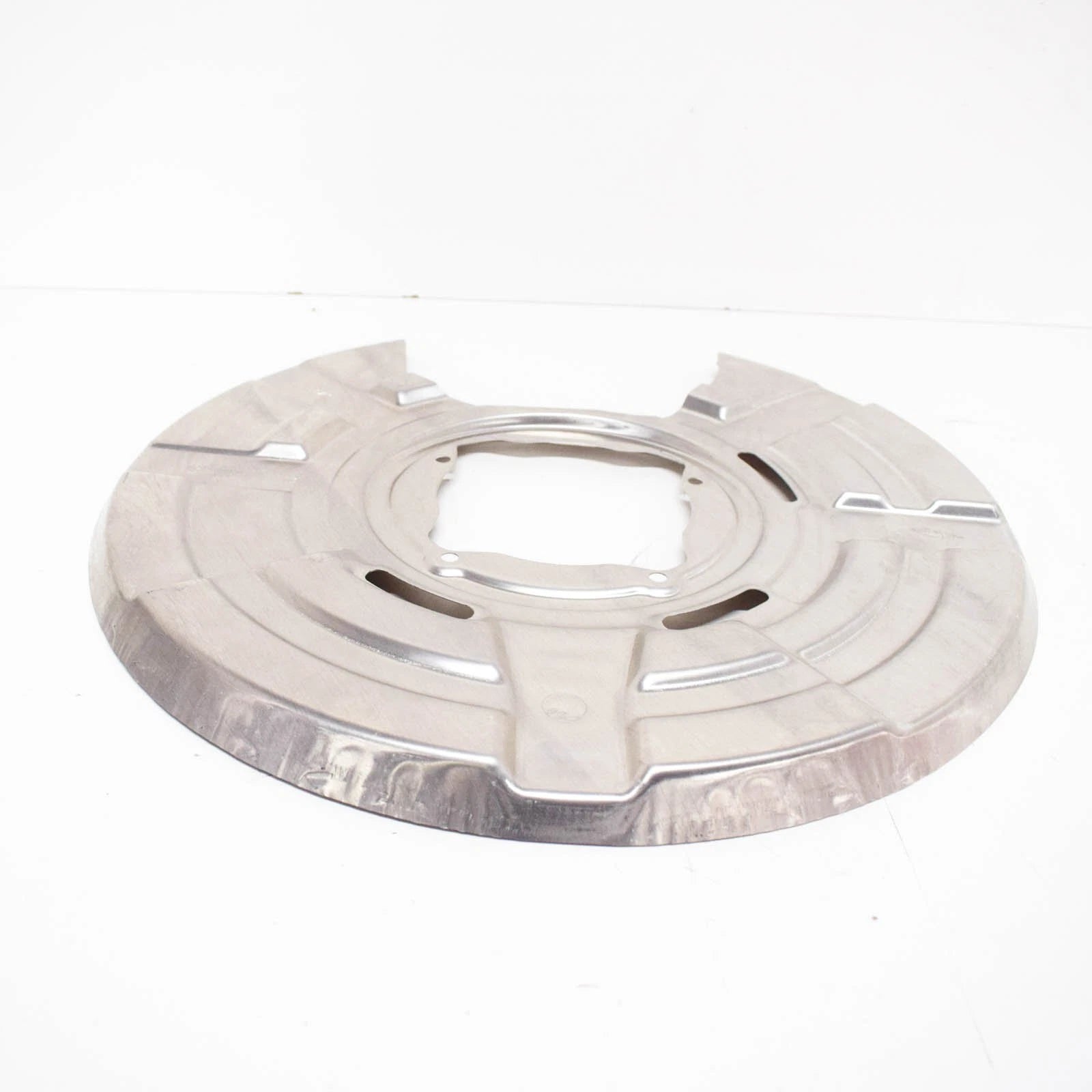 NEW BMW M5 F10 REAR RIGHT BRAKE DISC PROTECTION PLATE 34212284434 ORIGINAL