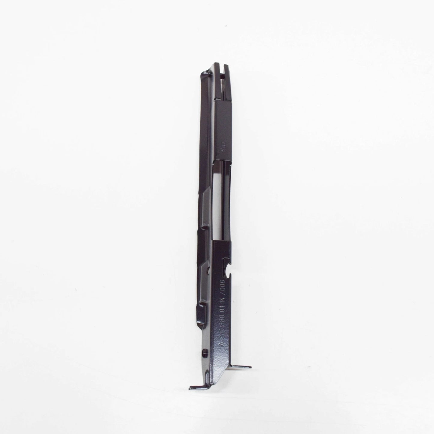 NEW MB CLS C219 FRONT BUMPER LEFT MOUNTING BRACKET A2198800114 ORIGINAL