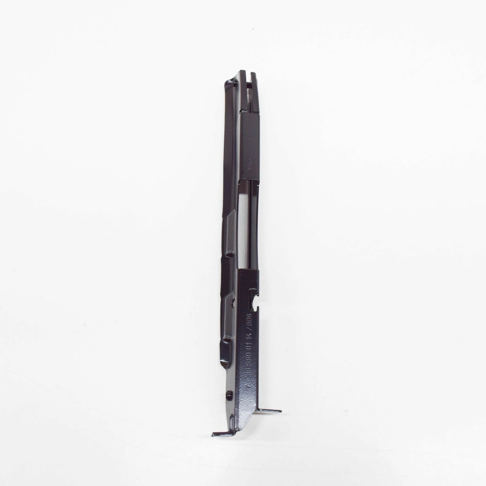 NEW MB CLS C219 FRONT BUMPER LEFT MOUNTING BRACKET A2198800114 ORIGINAL