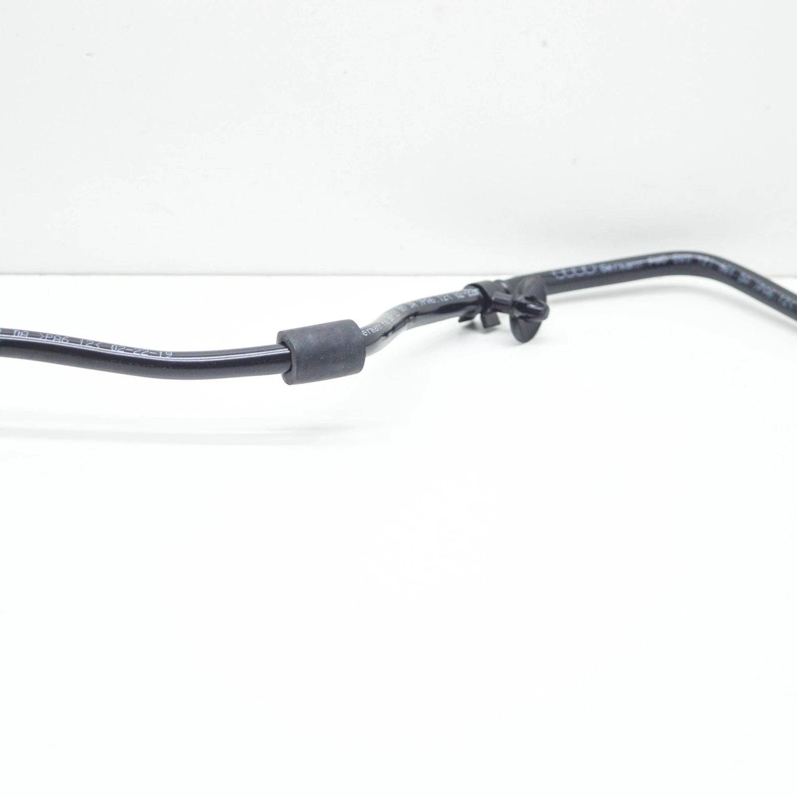NEW AUDI A4 AVANT B9 ENGINE OWERFLOW COOLANT BREATHER LINE 8W0121081DA ORIGINAL