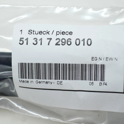 NEW BMW 4 CABRIO F33 FRONT WINDSHIELD RIGHT VERTICAL TRIM 51317296010 ORIGINAL