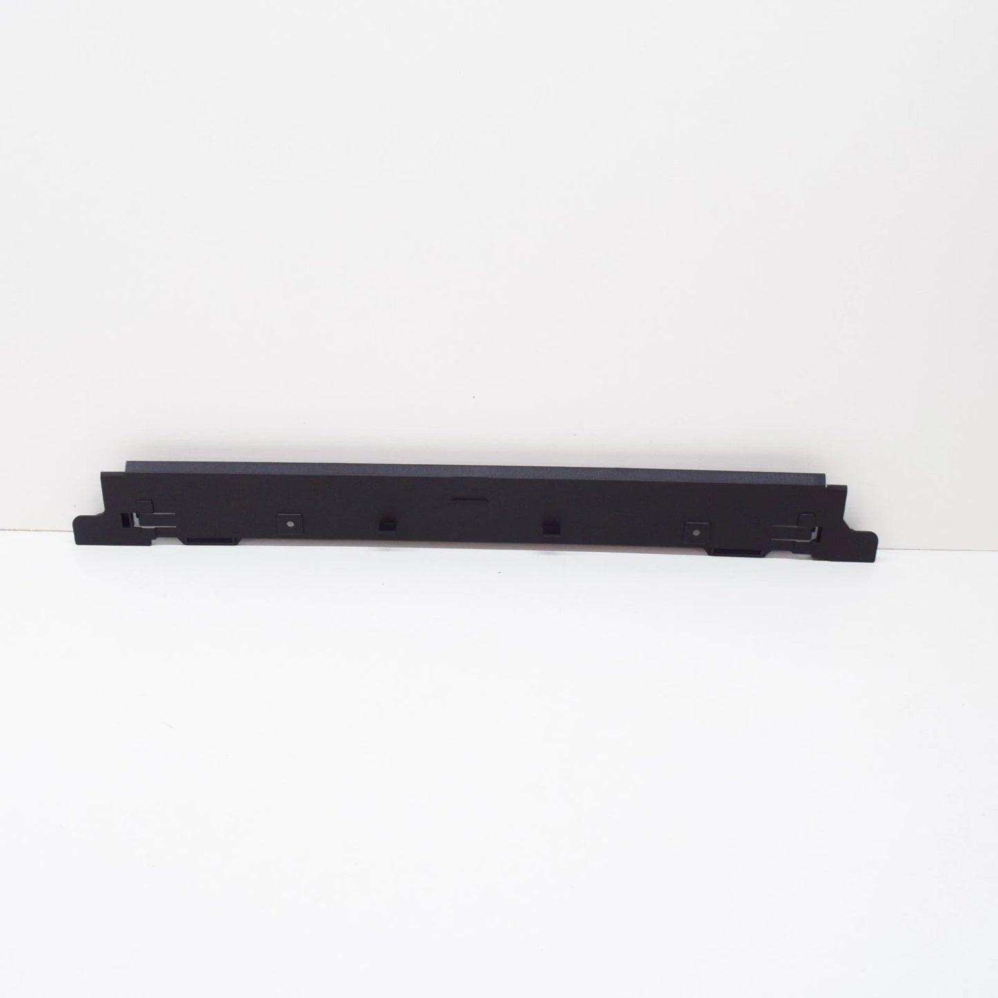 NEW BMW M4 F82 FRONT RADIATOR UPPER SEAL TRIM 17117848788 7848788 2016 ORIGINAL