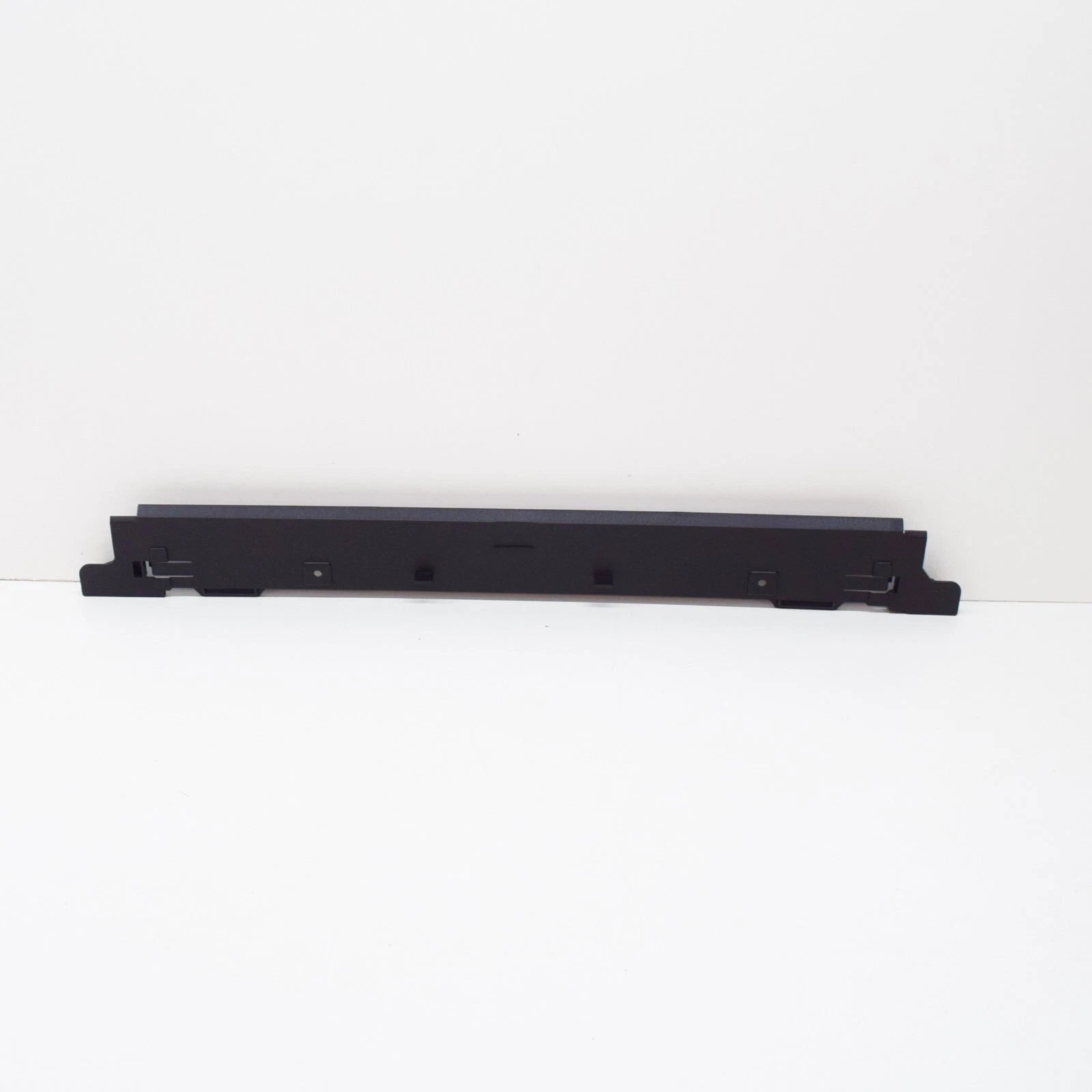NEW BMW M4 F82 FRONT RADIATOR UPPER SEAL TRIM 17117848788 7848788 2016 ORIGINAL