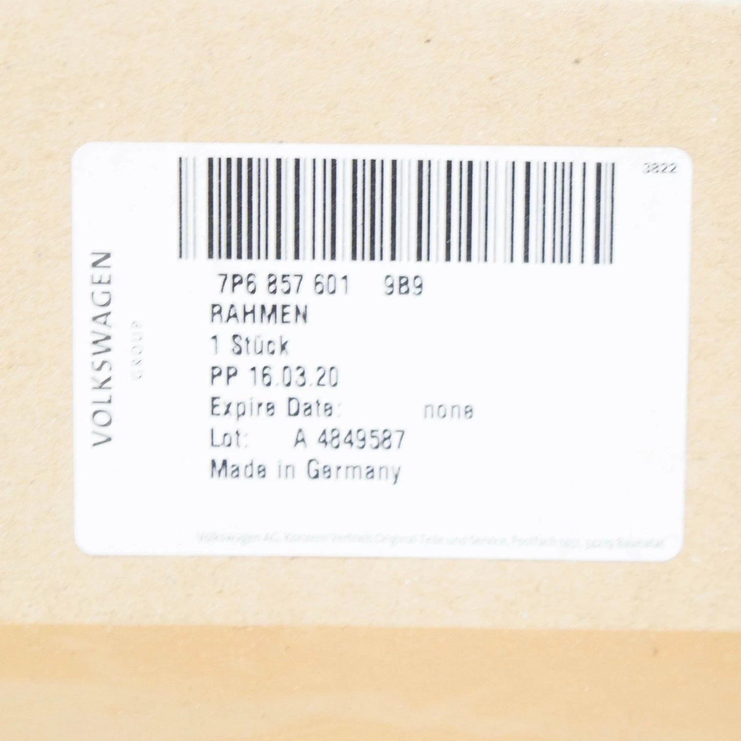 NEW VOLKSWAGEN TOUAREG 7P FRONT LEFT DOOR MIRROR TRIM RING 7P68576019B9