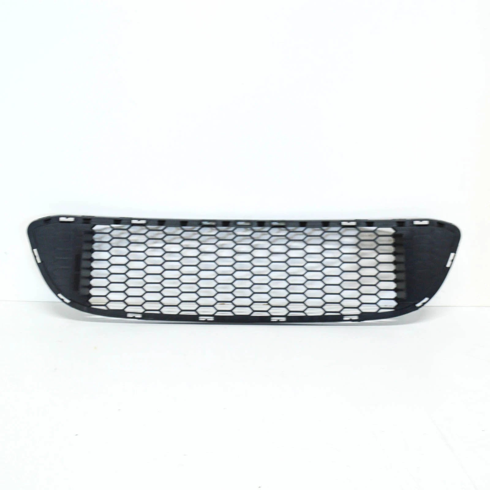 NEW BMW 1 E82 FRONT M BUMPER LOWER GRILLE 51118045432 8045432 2010 ORIGINAL