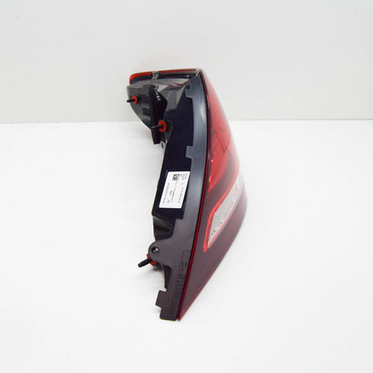NEW MERCEDES-BENZ SLK R172 REAR RIGHT TAILLIGHT A1729066500 ORIGINAL