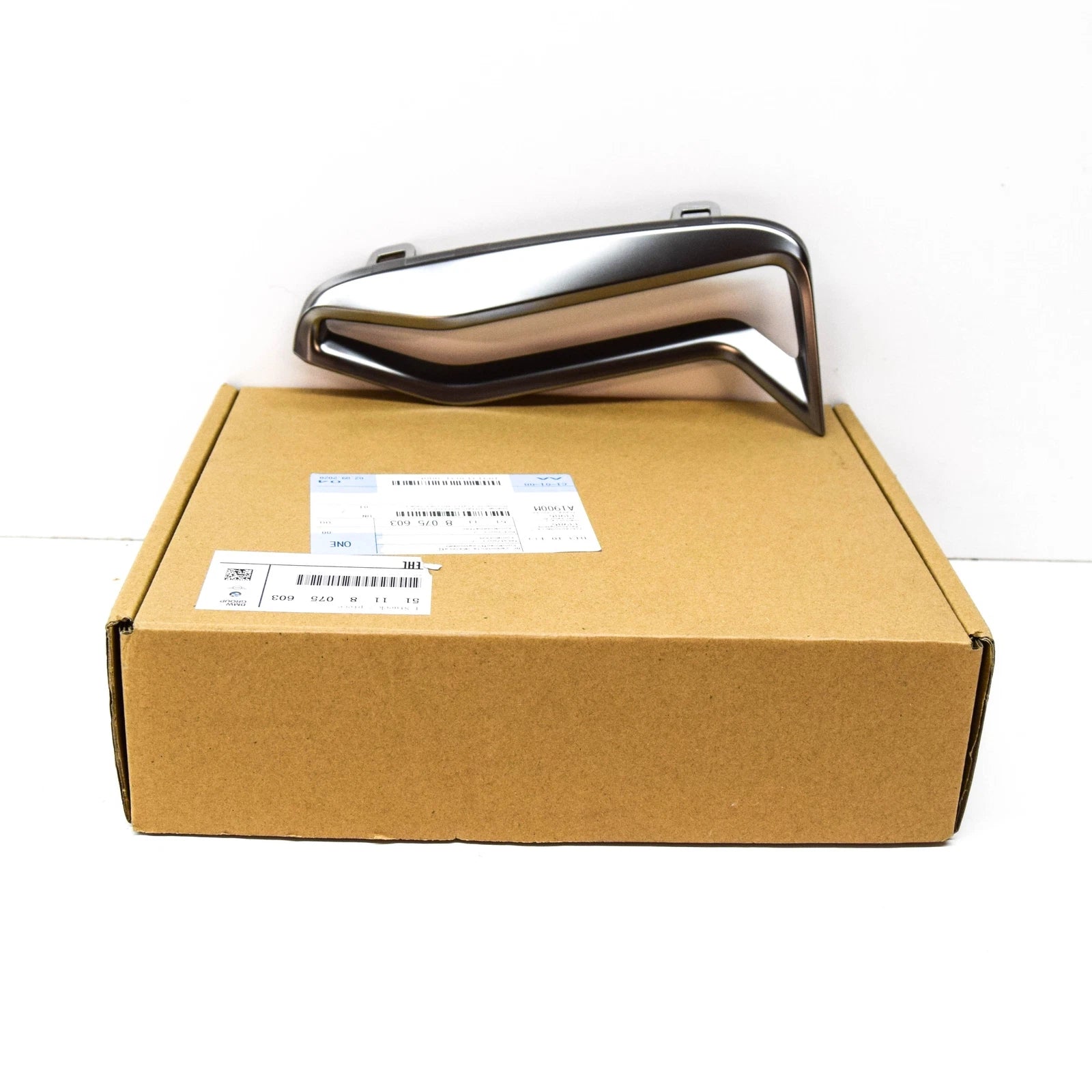 NEW BMW 3 G20 G21 M FRONT LEFT BUMPER GRILLE LOWER TRIM 51118075603 ORIGINAL