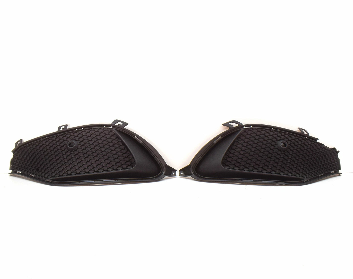 NEW MB CLA C117 FRONT BUMPER GRILLE SET A1178857600 A1178857500 ORIGINAL