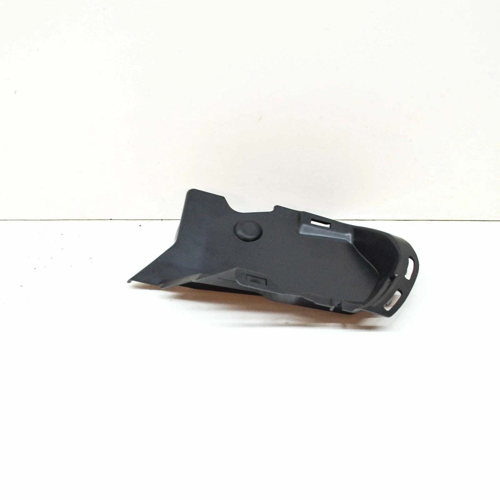 NEW MERCEDES-BENZ GLC X253 FRONT RADIATOR RIGHT AIR DUCT A2538851202 ORIGINAL