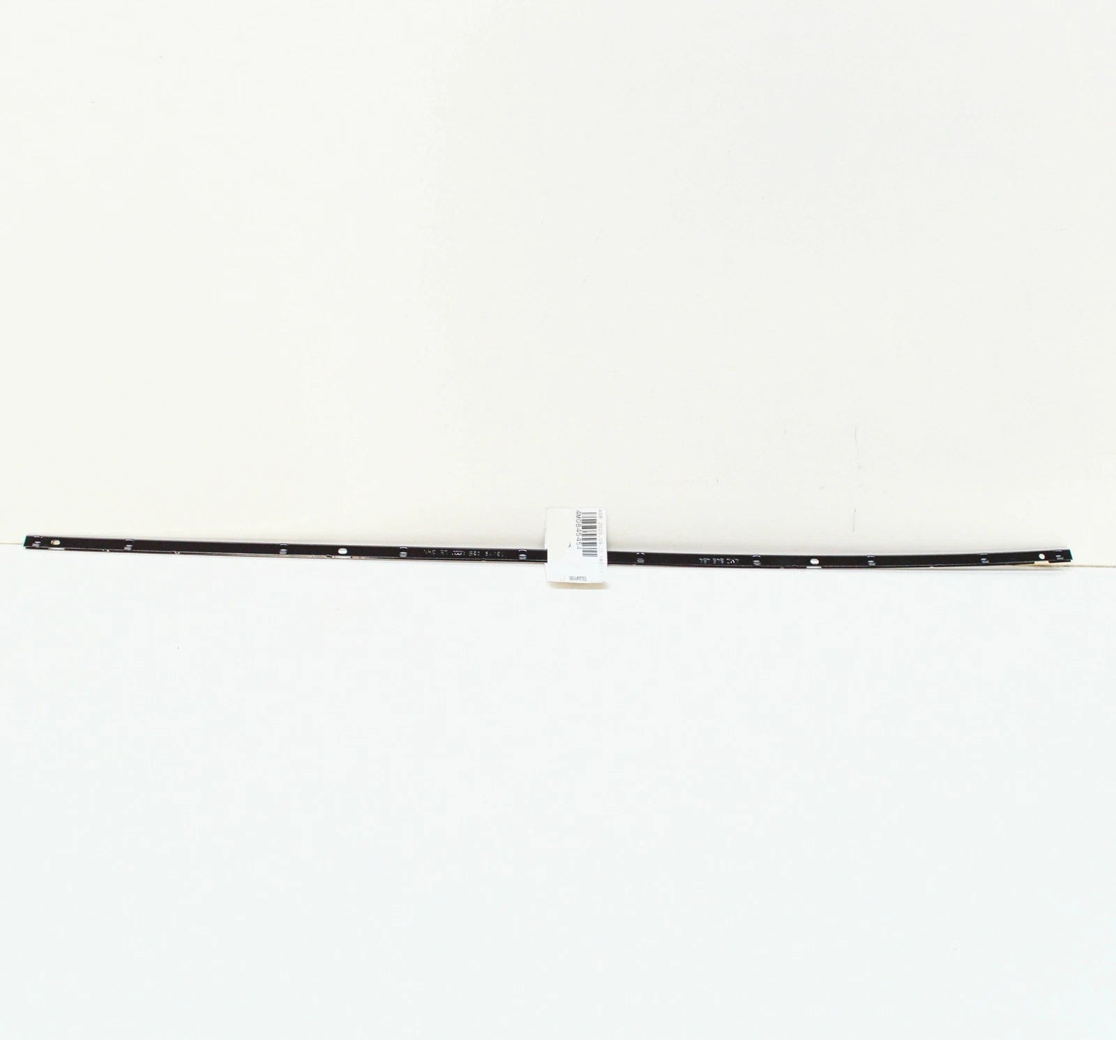 NEW AUDI Q7 4M FRONT RIGHT WINDSHIELD VERTICAL MOLDING BRACKET 4M0845454