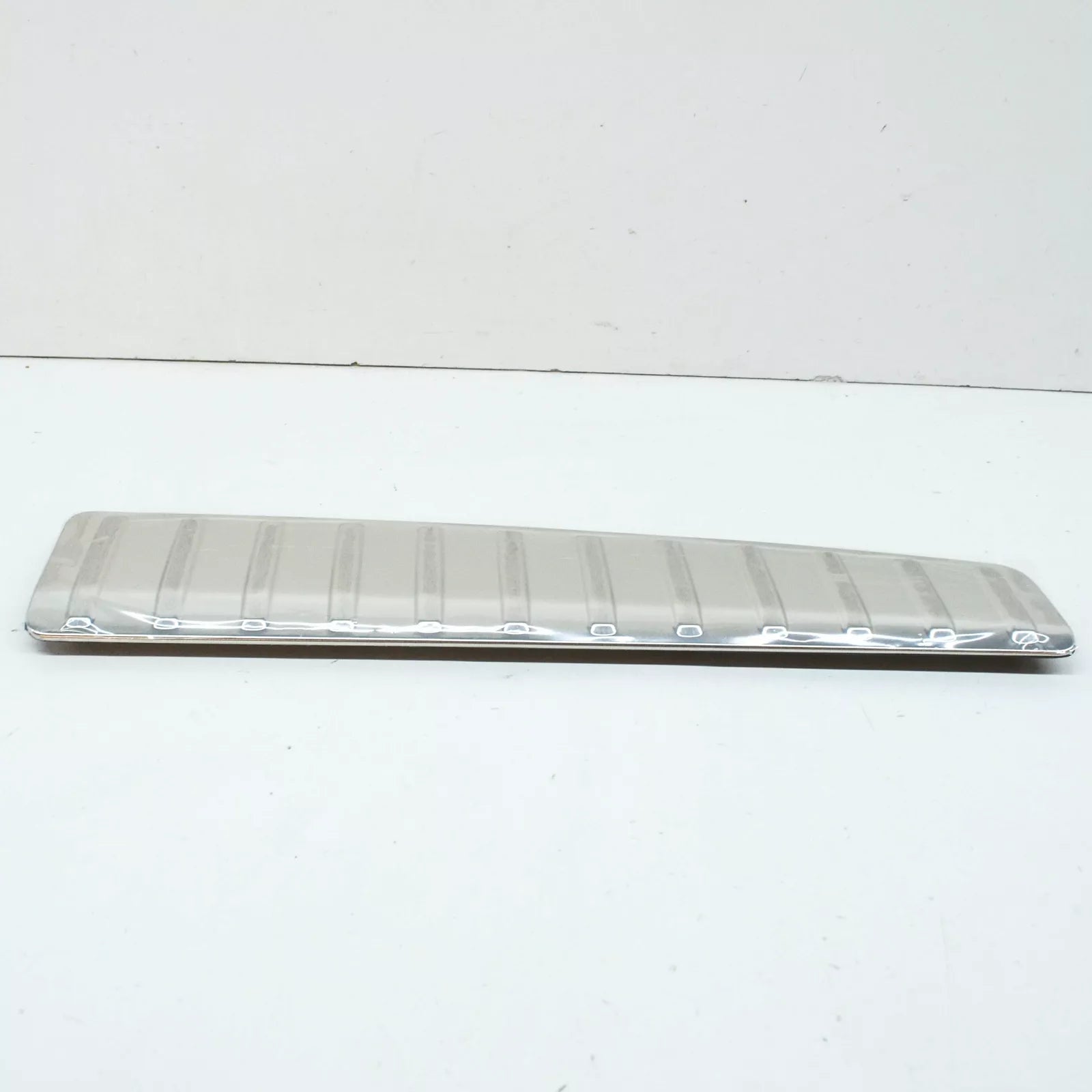 NEW BMW X3 F25 TRUNK STAINLESS STEEL LEFT INSERT 51477250959 ORIGINAL