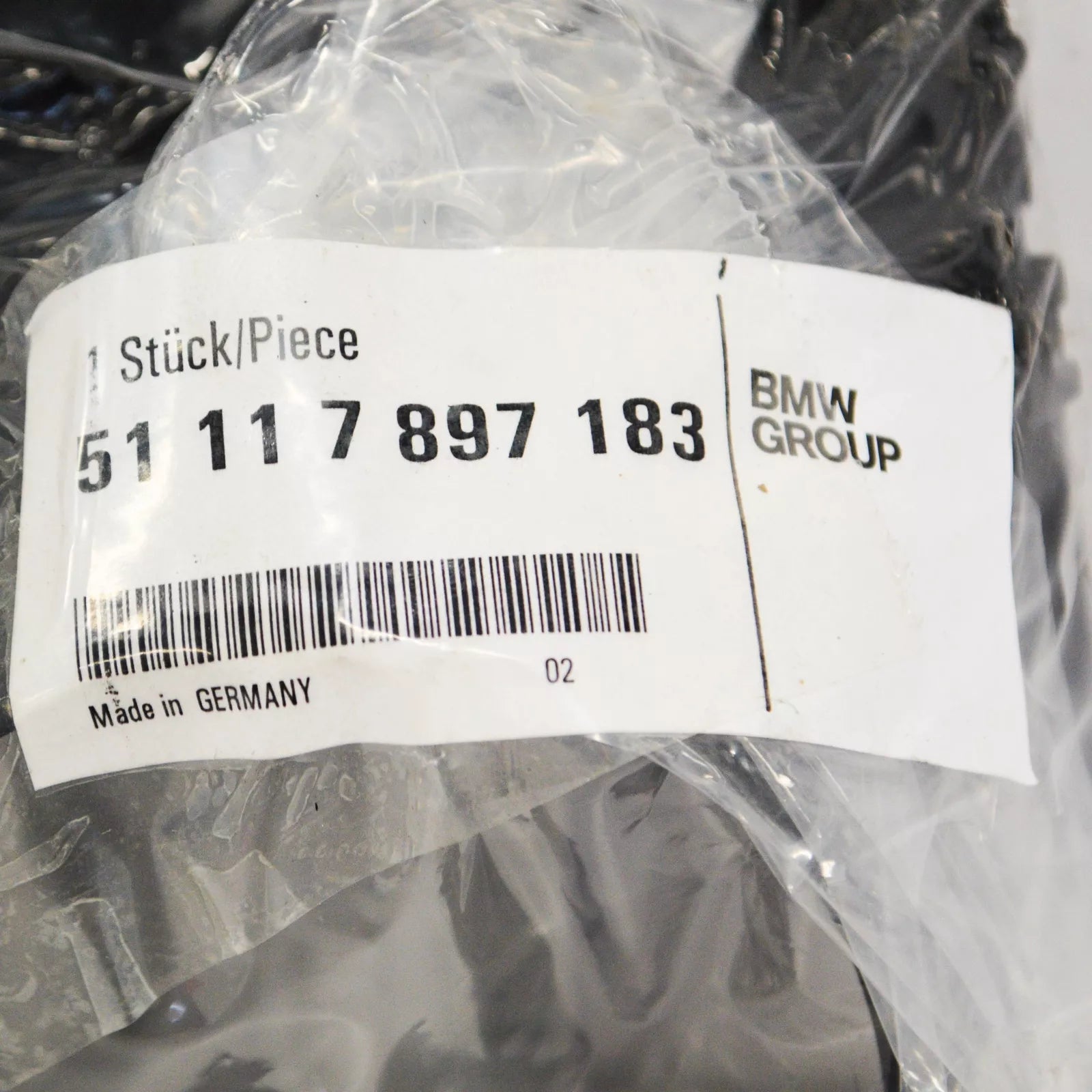 NEW BMW 5 E60 FRONT RIGHT BUMPER LOWER ACC GRILL TRIM 51117897183 ORIGINAL