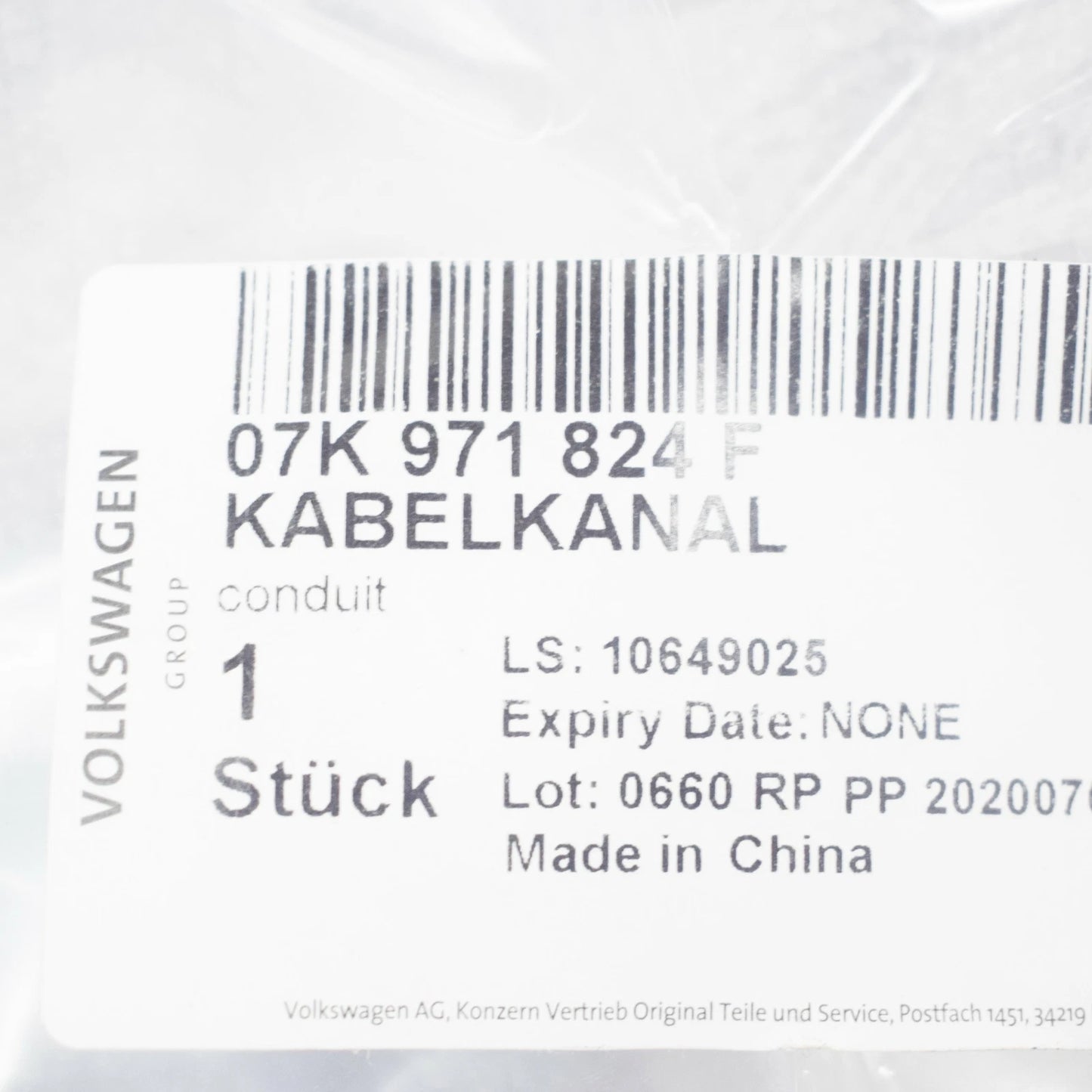 NEW AUDI RS Q3 8U IGNITION COIL CABLE GUIDE 07K971824F ORIGINAL