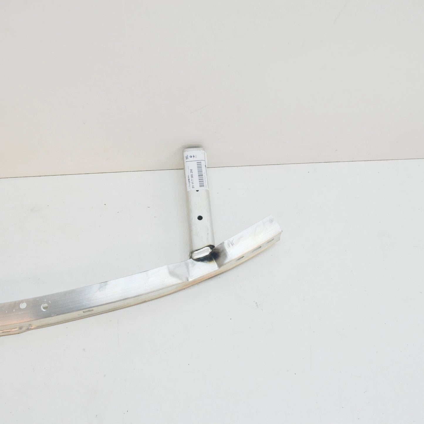 NEW BMW 5 G30 FRONT BUMPER REINFORCEMENT MOUNT LOWER 51117385290 ORIGINAL