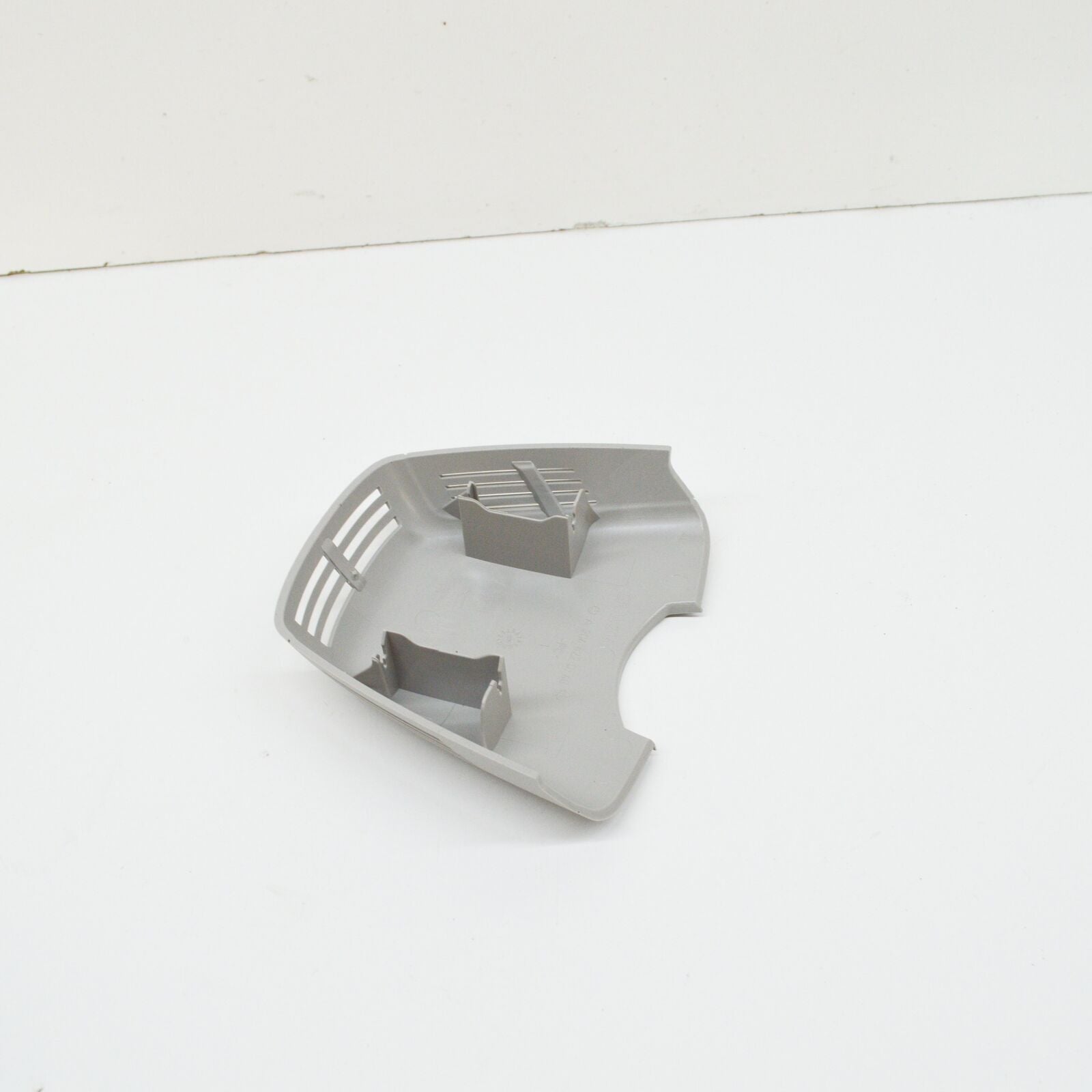 NEW MERCEDES-BENZ E W212 RAIN/LIGHT SENSOR COVER A20482201407E94 ORIGINAL