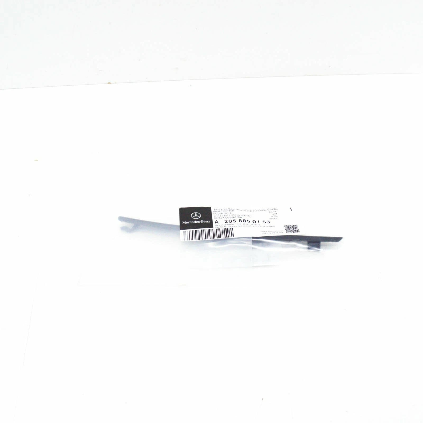 NEW MERCEDES-BENZ C W205 REAR BUMPER RIGHT COVER GRILLE A2058850153 ORIGINAL