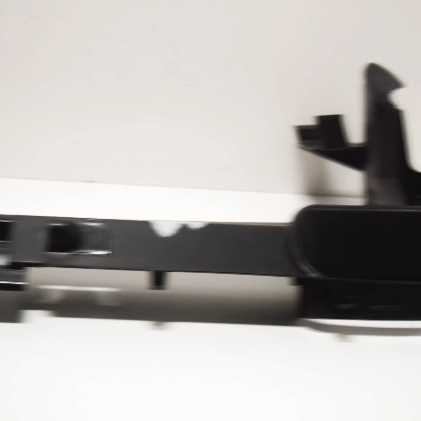 NEW MERCEDES-BENZ C COUPE CL203 AIR BAFFLE A2035052230 ORIGINAL