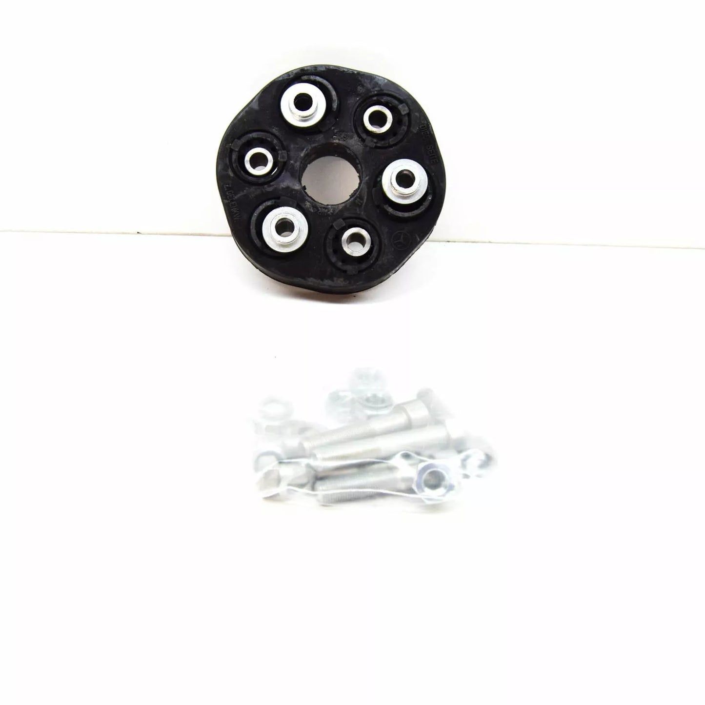 NEW MB E W124 PROPELLER SHAFT FRONT FLEXIBLE JOINT DISC KIT A1244100015