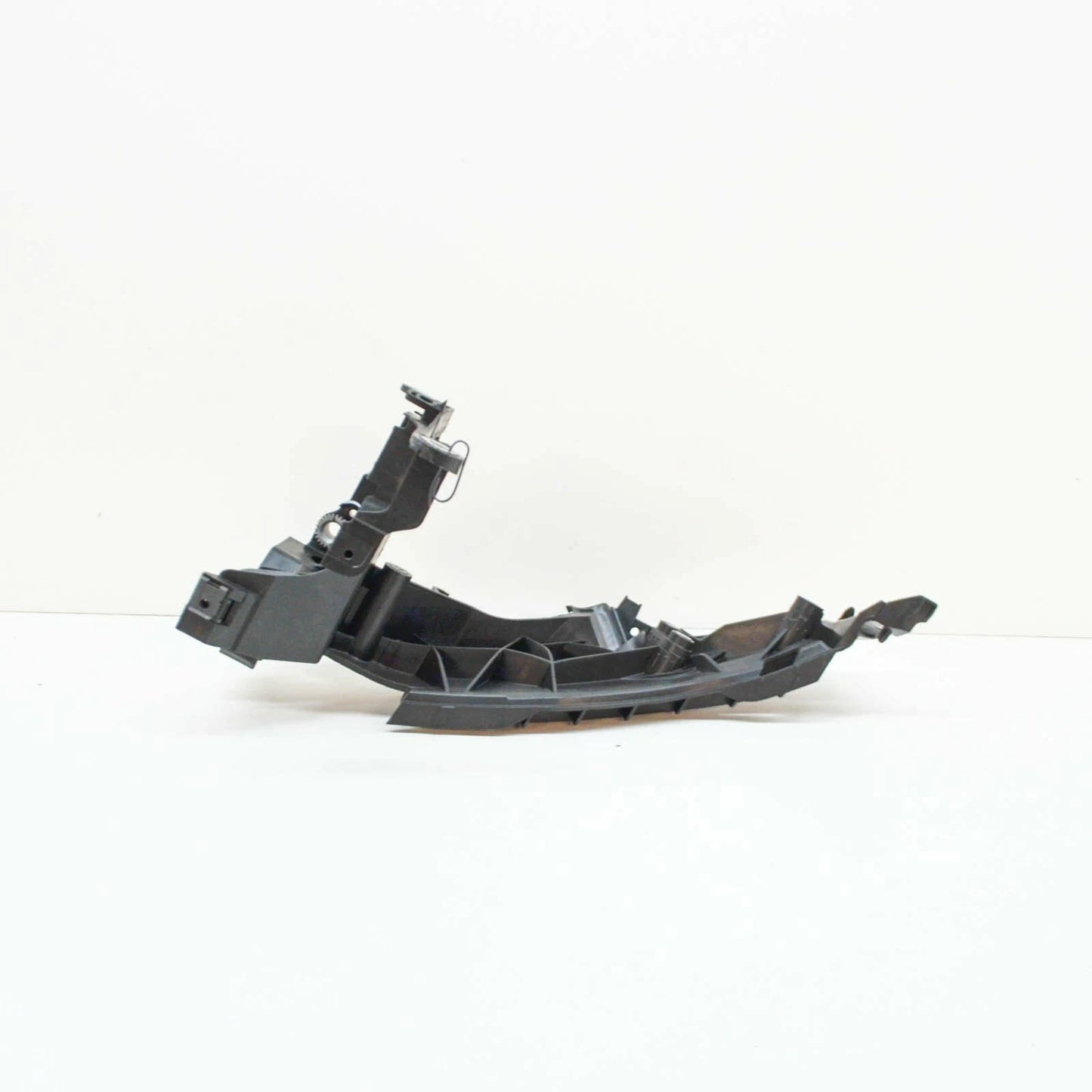 NEW AUDI A5 8T LEFT HEADLIGHT BRACKET 8T0805607D