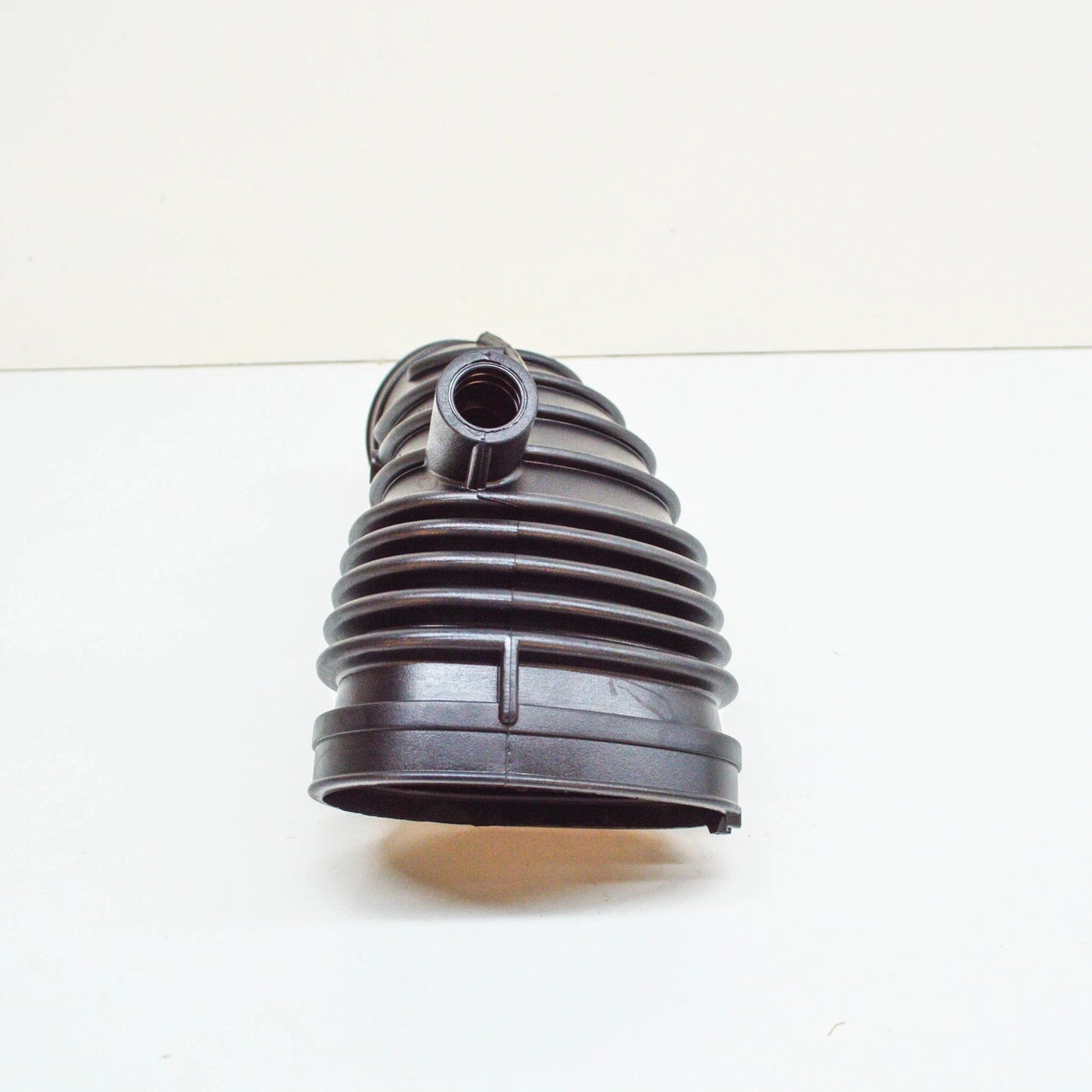 NEW BMW Z3 E36 1.9I AIR INTAKE RUBBER HOSE PIPE 13711247031 ORIGINAL